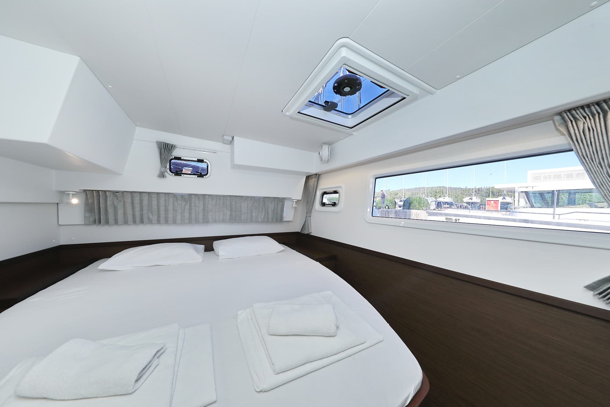 Lagoon 42 - photo 72