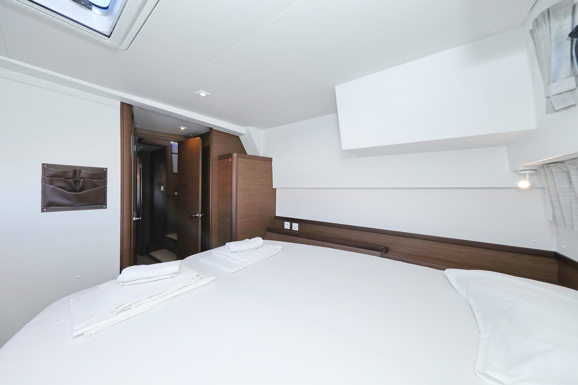 Lagoon 42 - photo 33