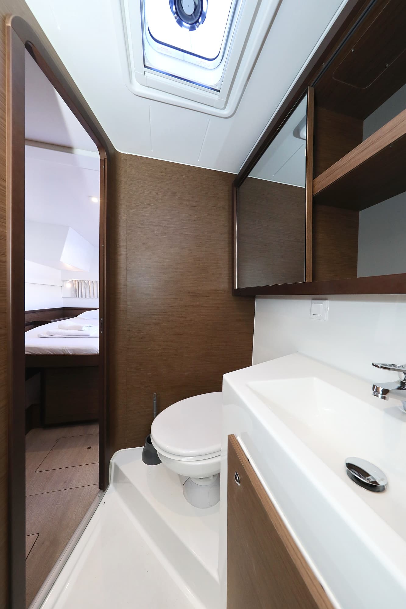 Lagoon 42 - photo 26