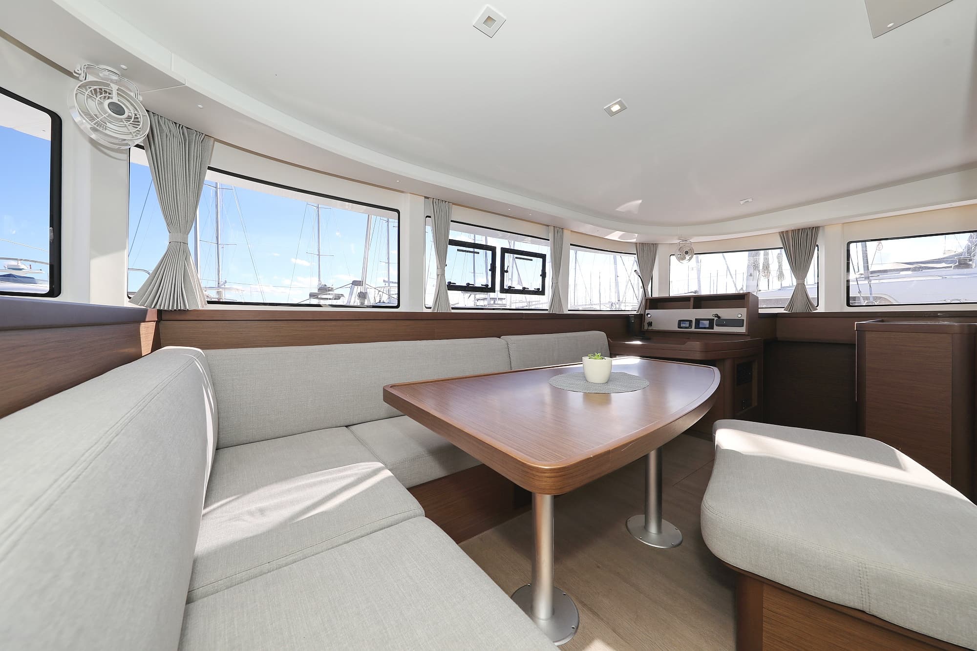 Lagoon 42 - photo 58