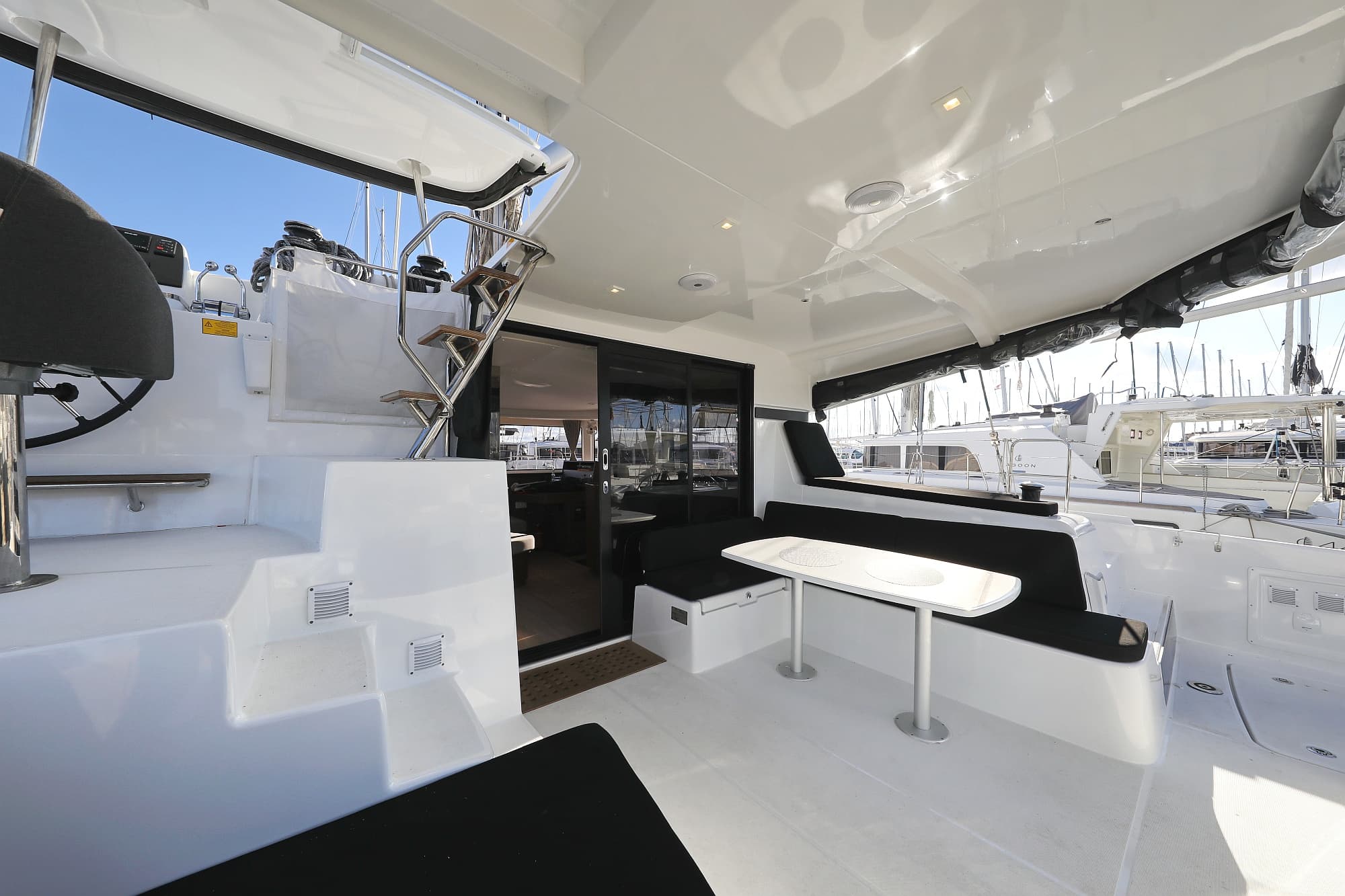 Lagoon 42 - photo 22