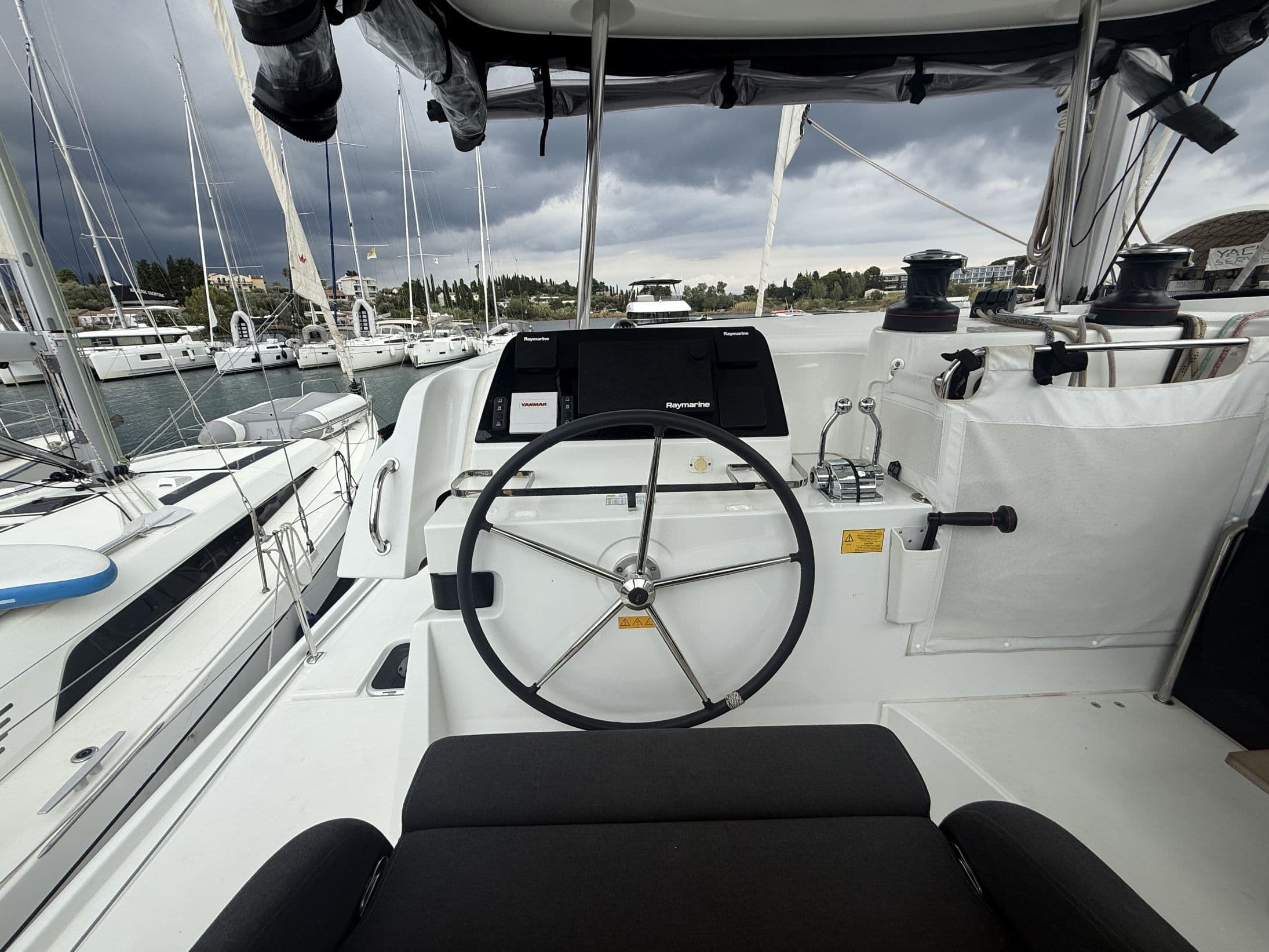 Lagoon 42 - photo 27