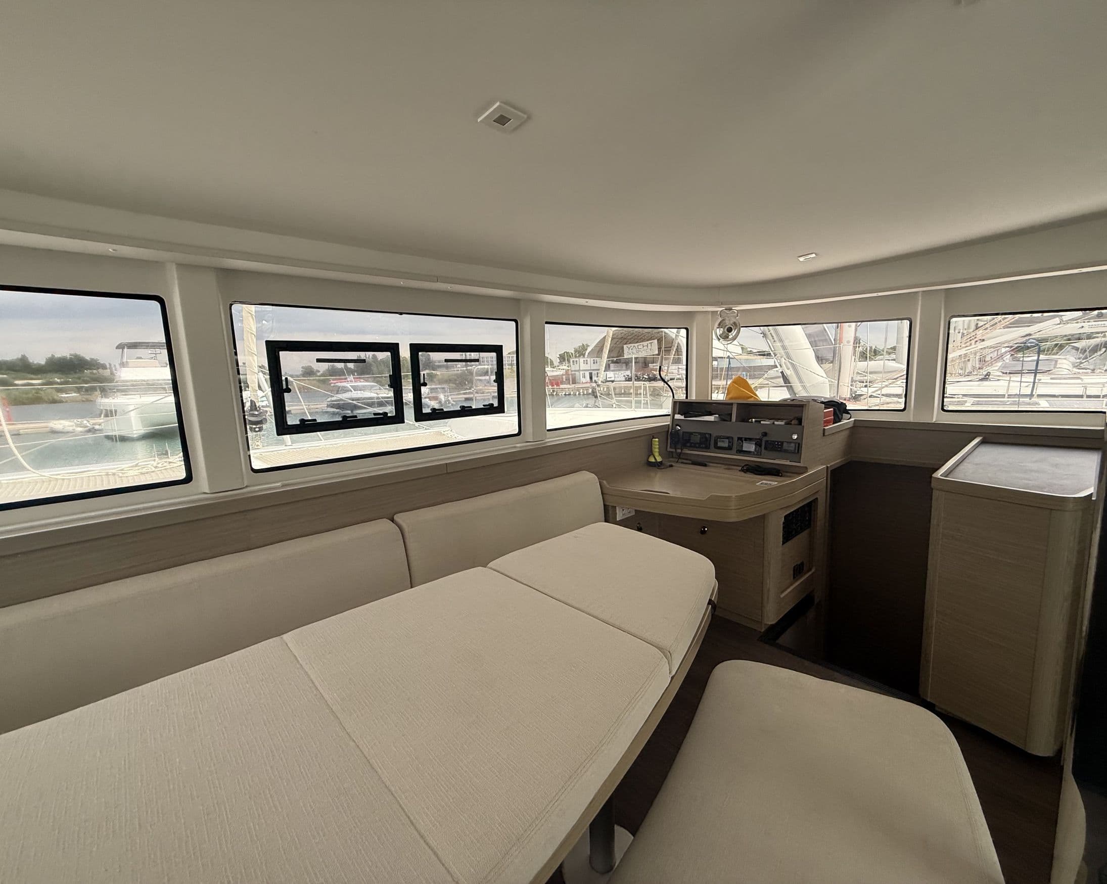 Lagoon 42 - photo 26