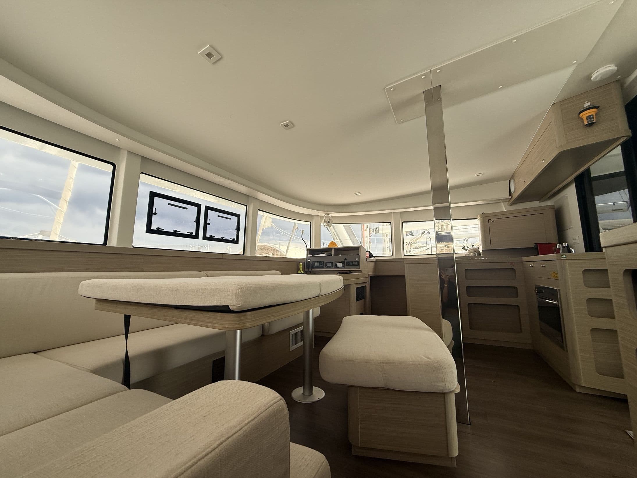 Lagoon 42 - photo 19