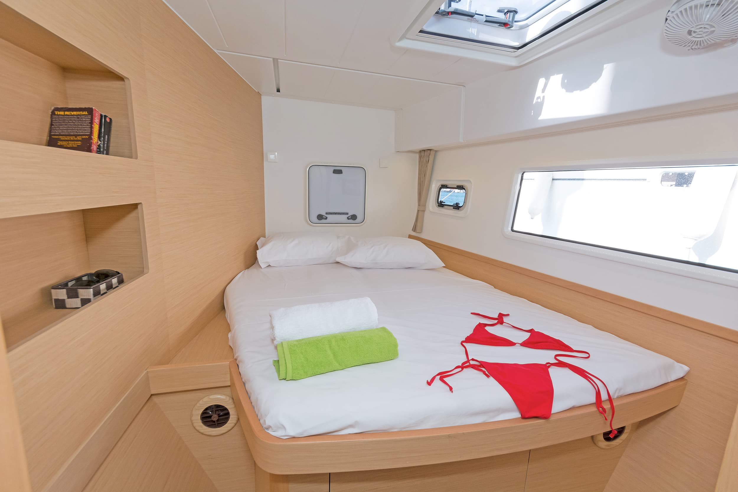 Lagoon 42 - photo 25