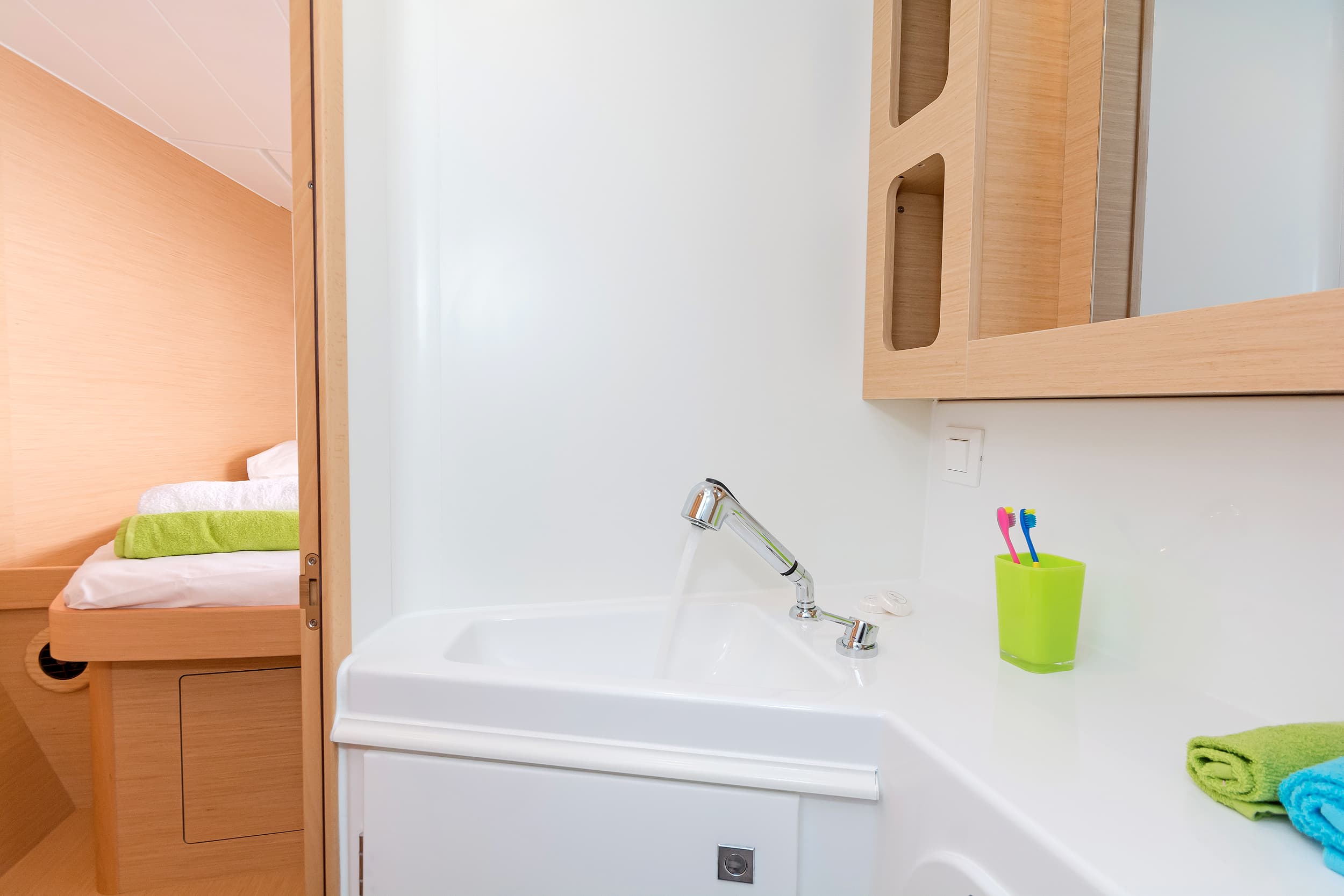 Lagoon 42 - photo 18