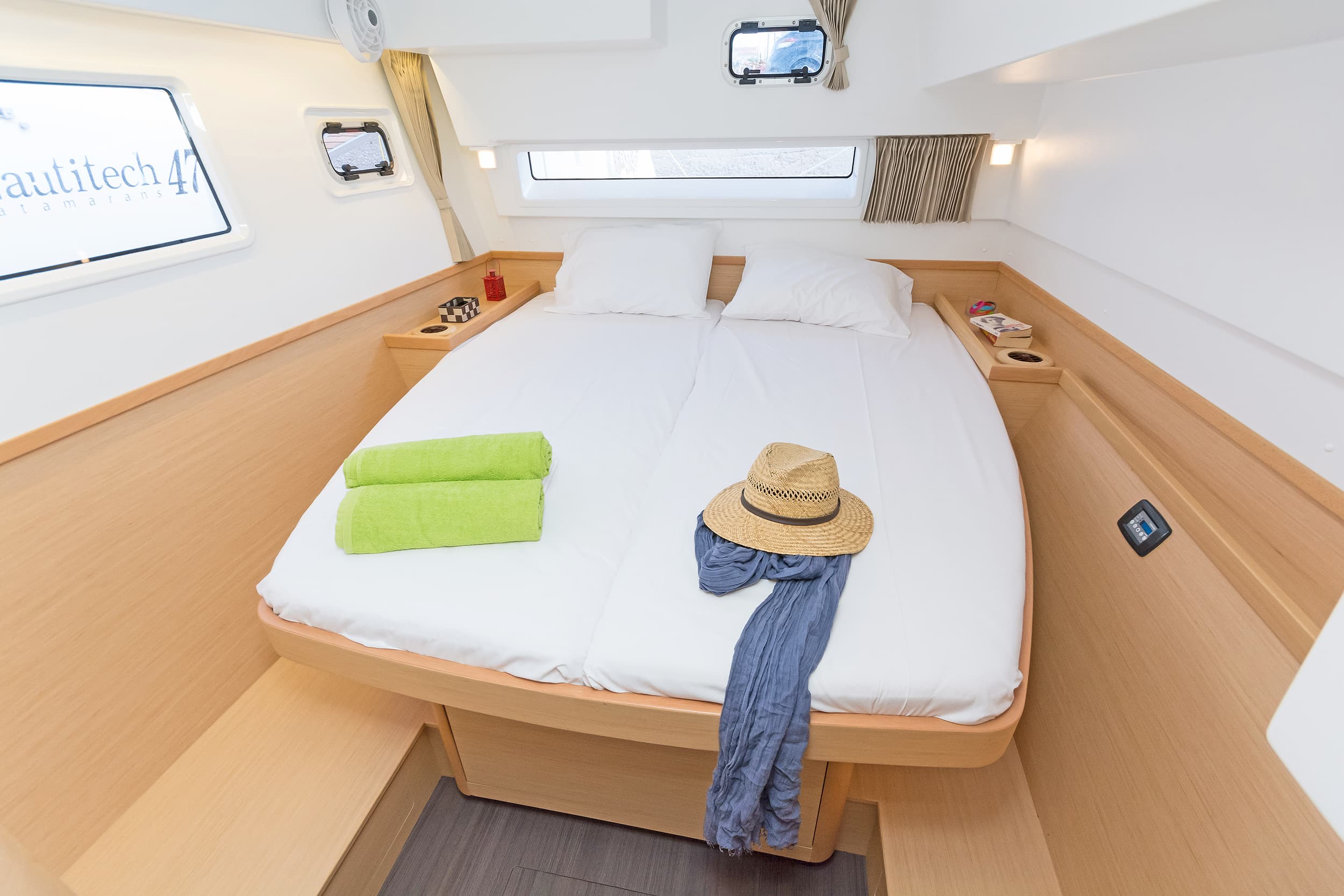 Lagoon 42 - photo 20