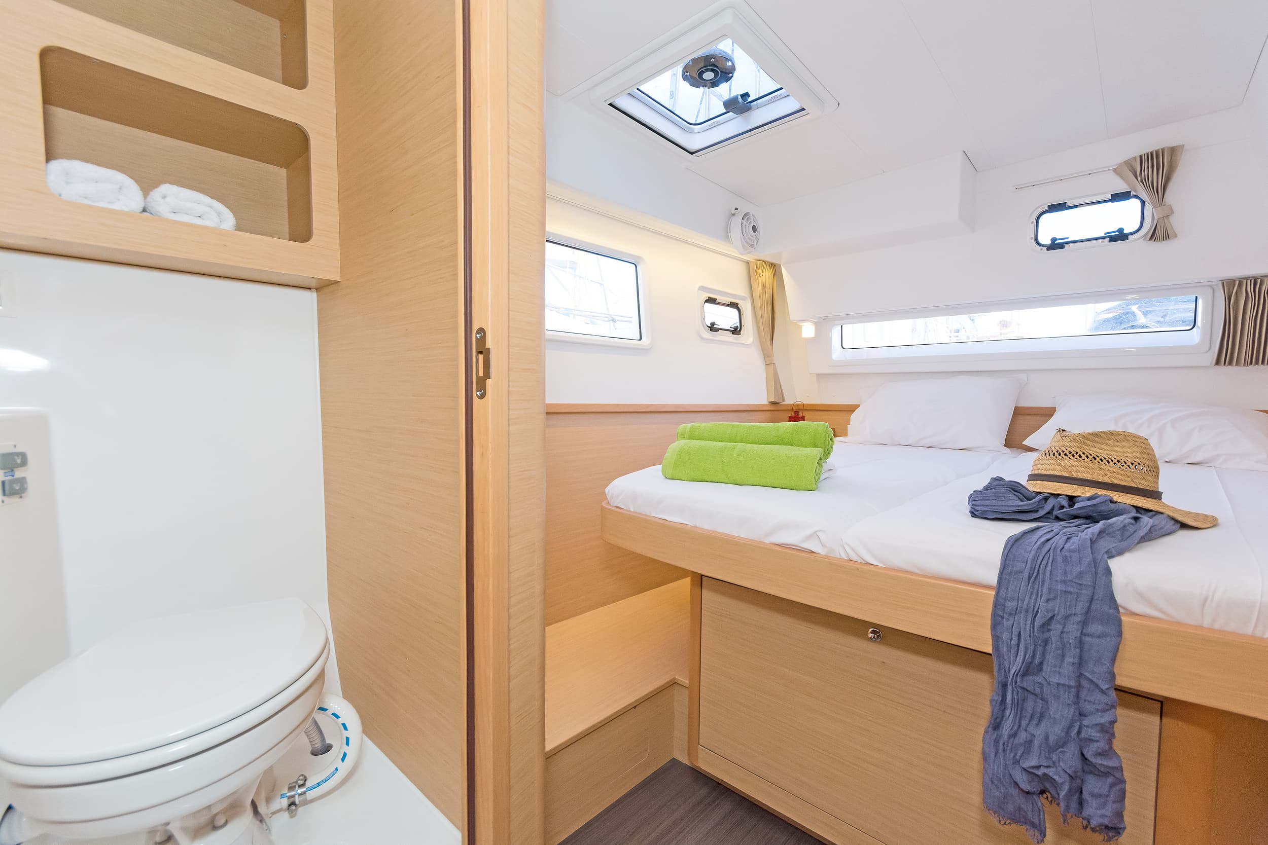 Lagoon 42 - photo 19