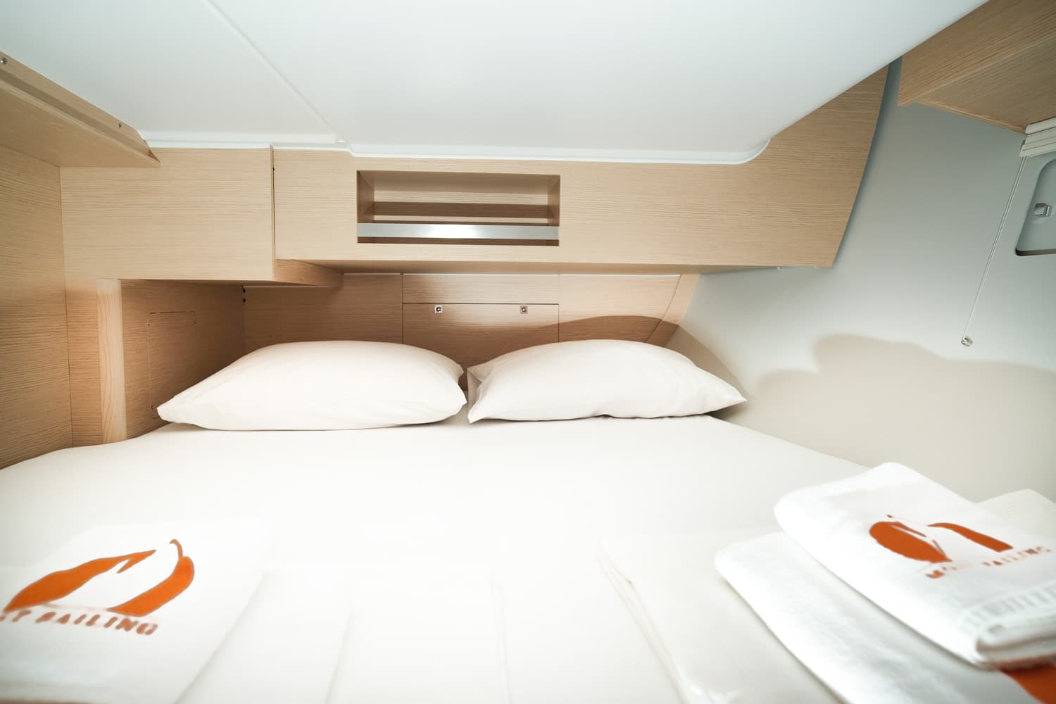 Dufour 390 - photo 29