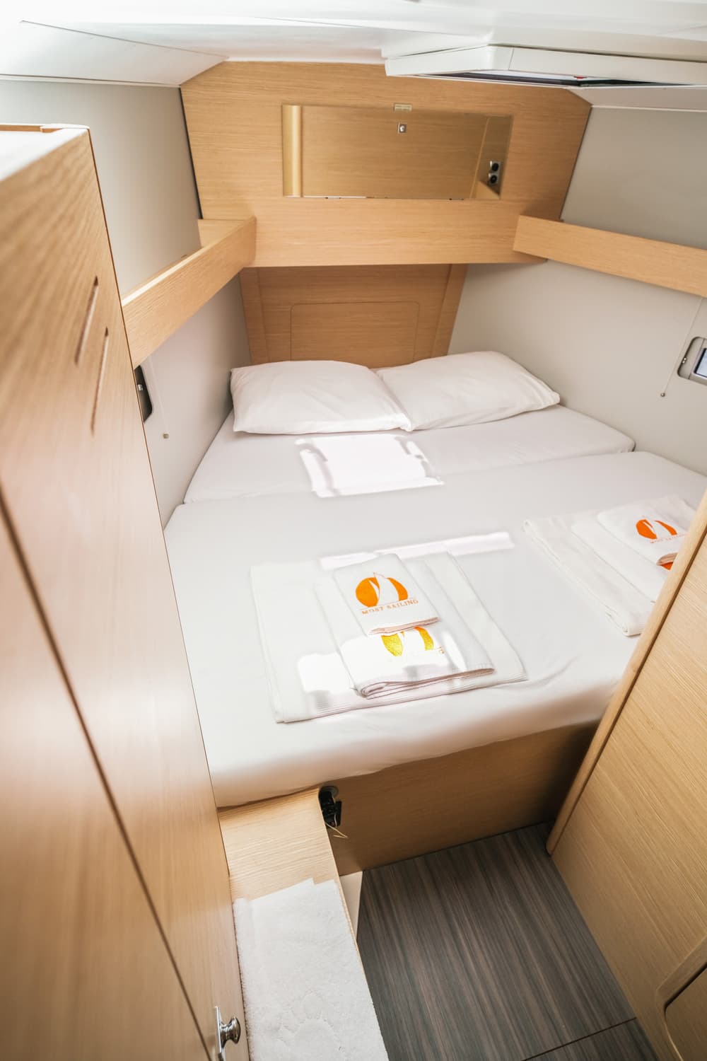 Dufour 390 - photo 26