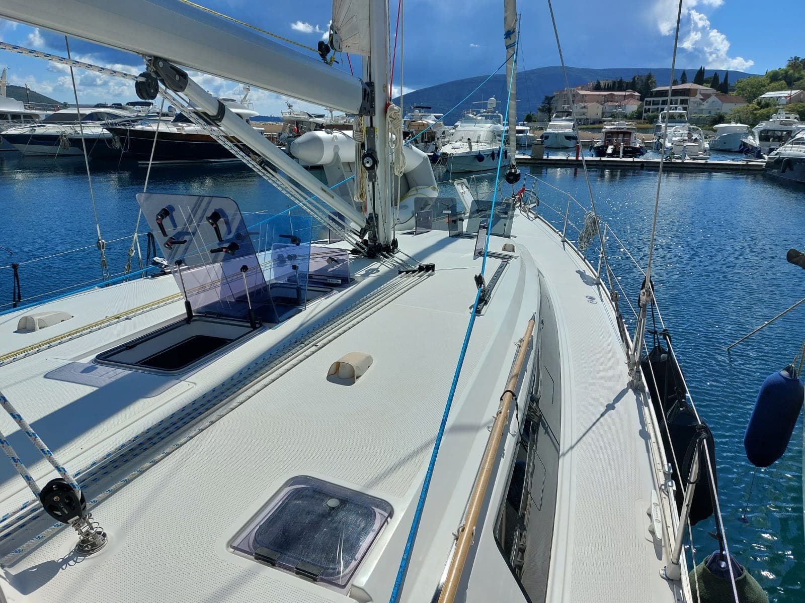 Bavaria 51 Cruiser - photo 14