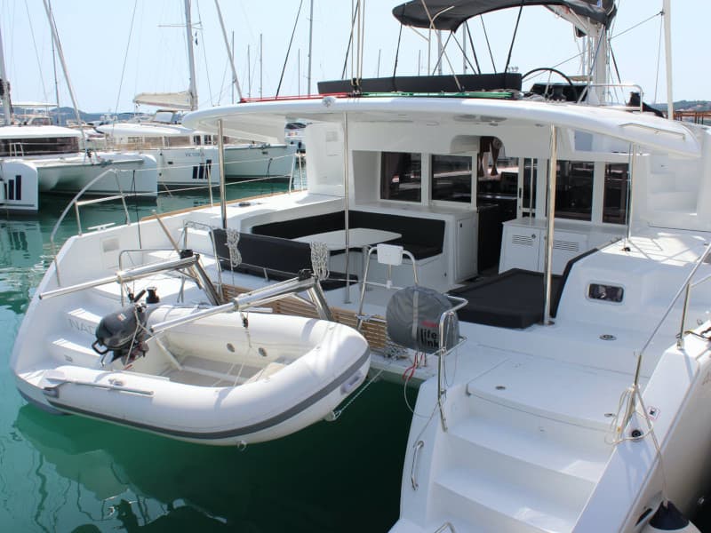 Lagoon 450 - photo 6