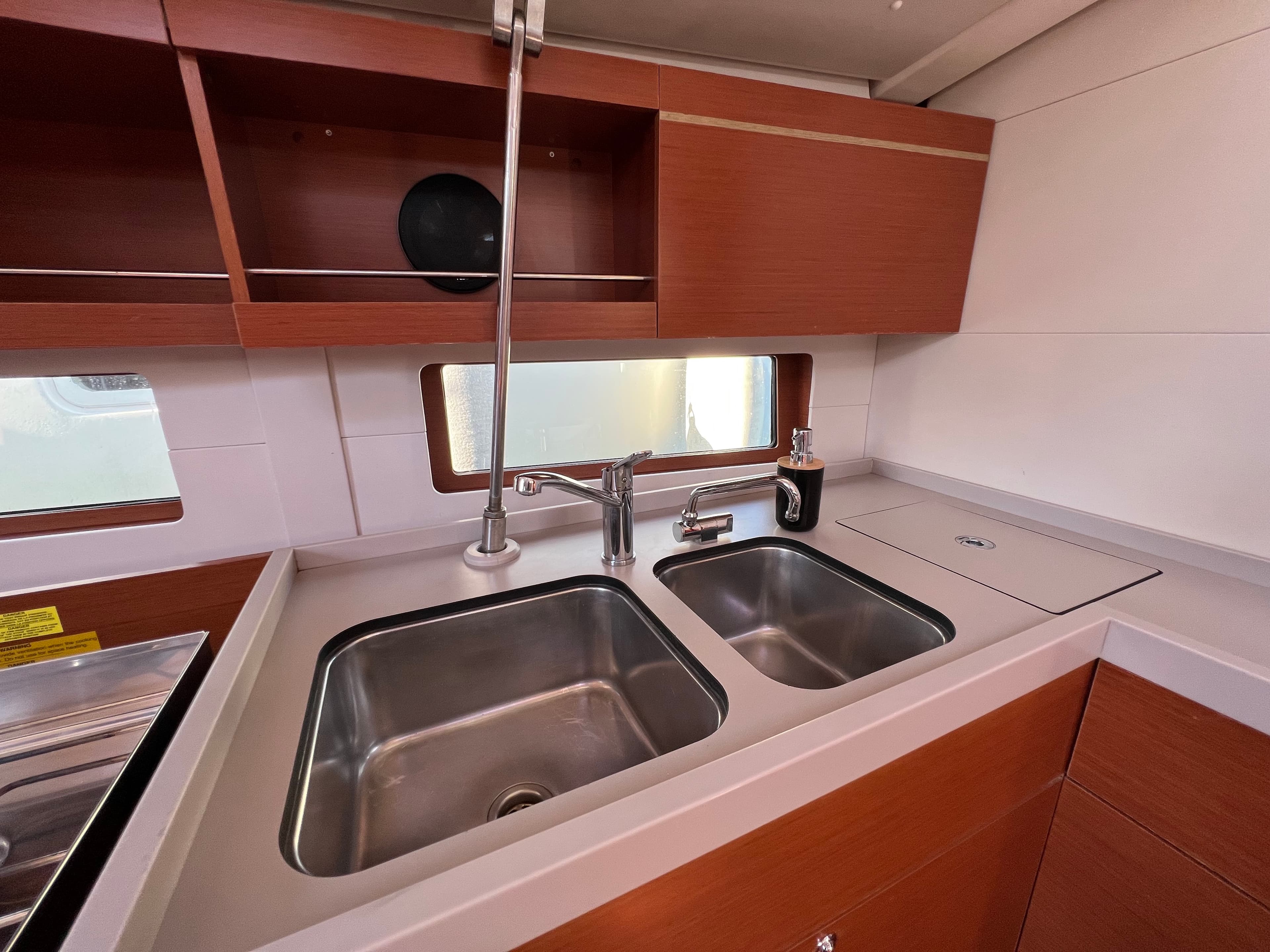 Oceanis 46.1 - photo 10