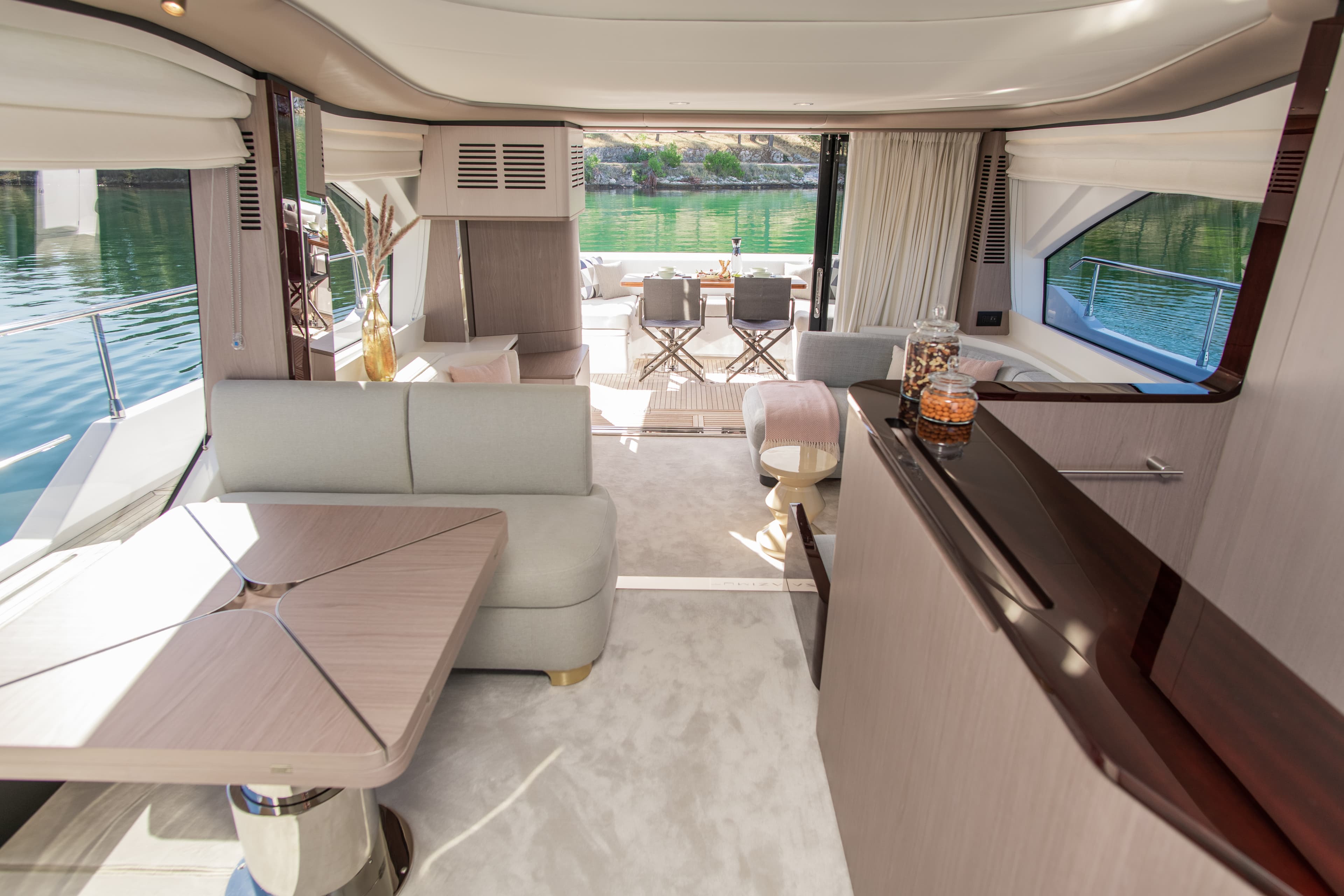 Azimut 60 - photo 20