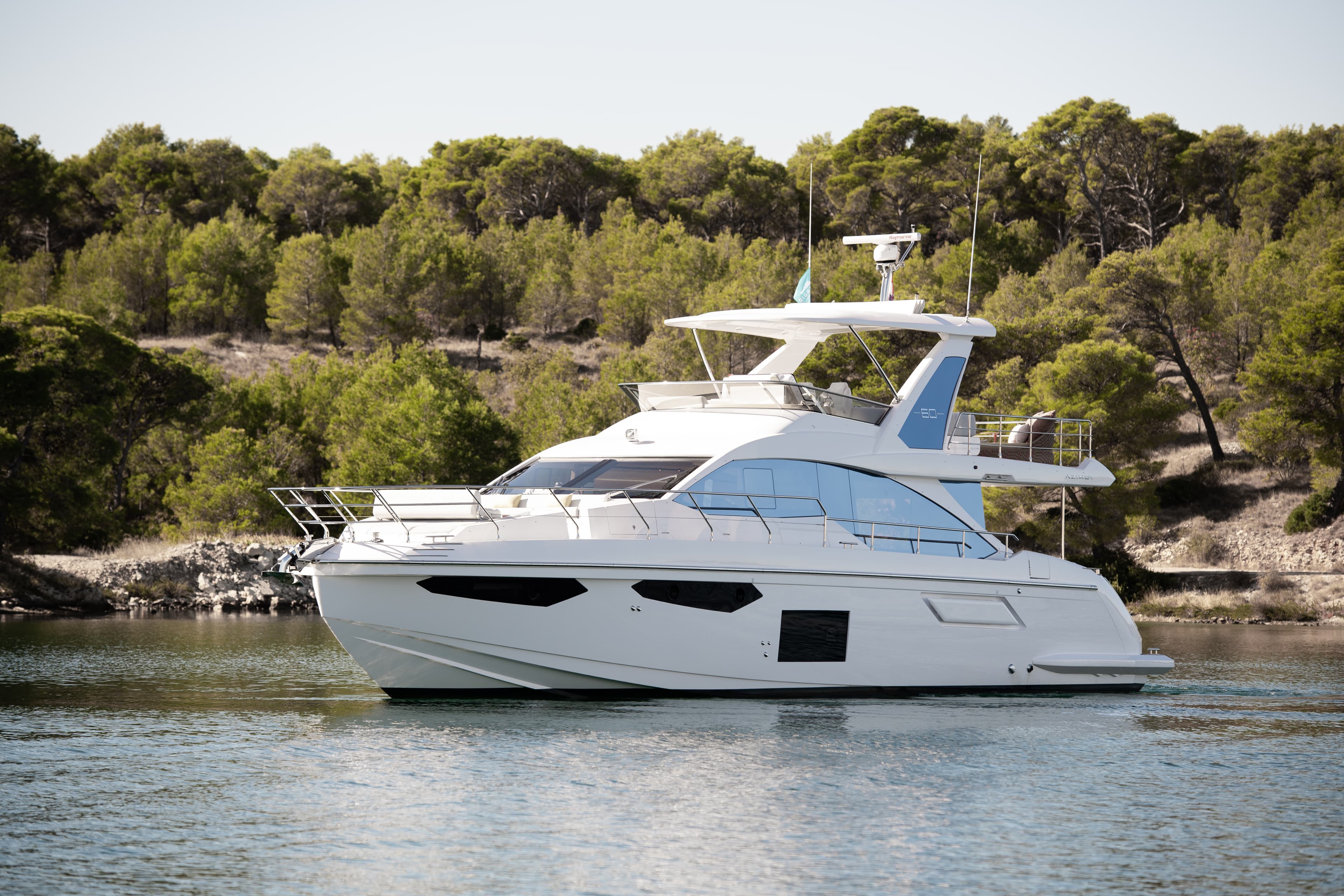 Azimut 60 - photo 33