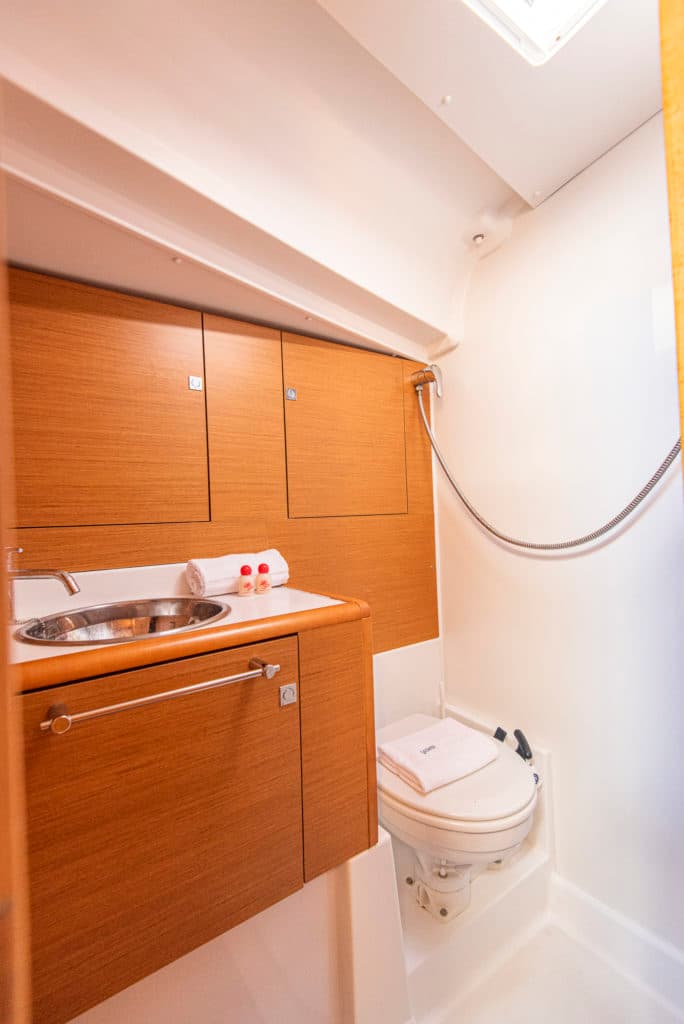 Sun Odyssey 439 - photo 5