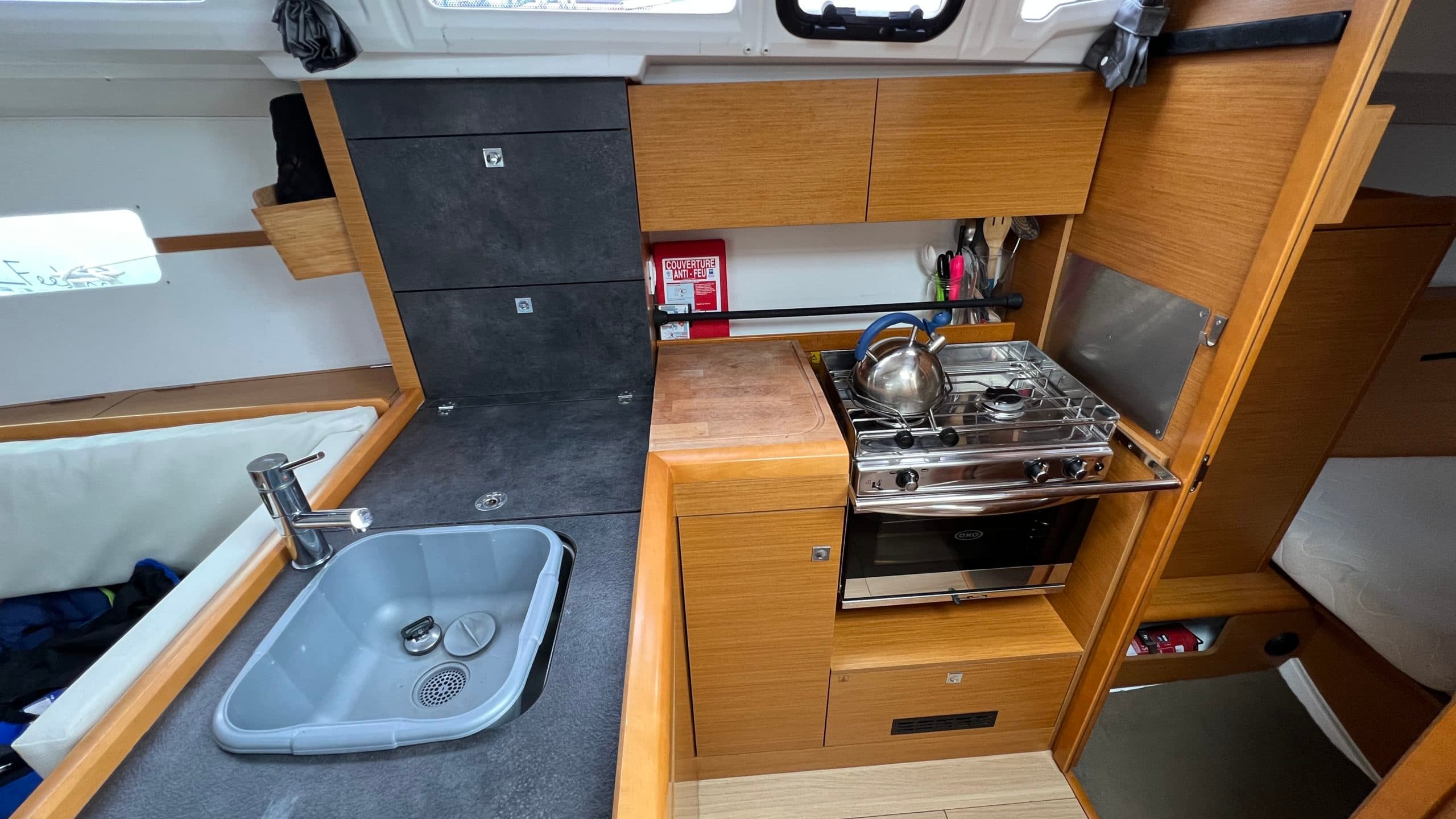 Sun Odyssey 349 - photo 4