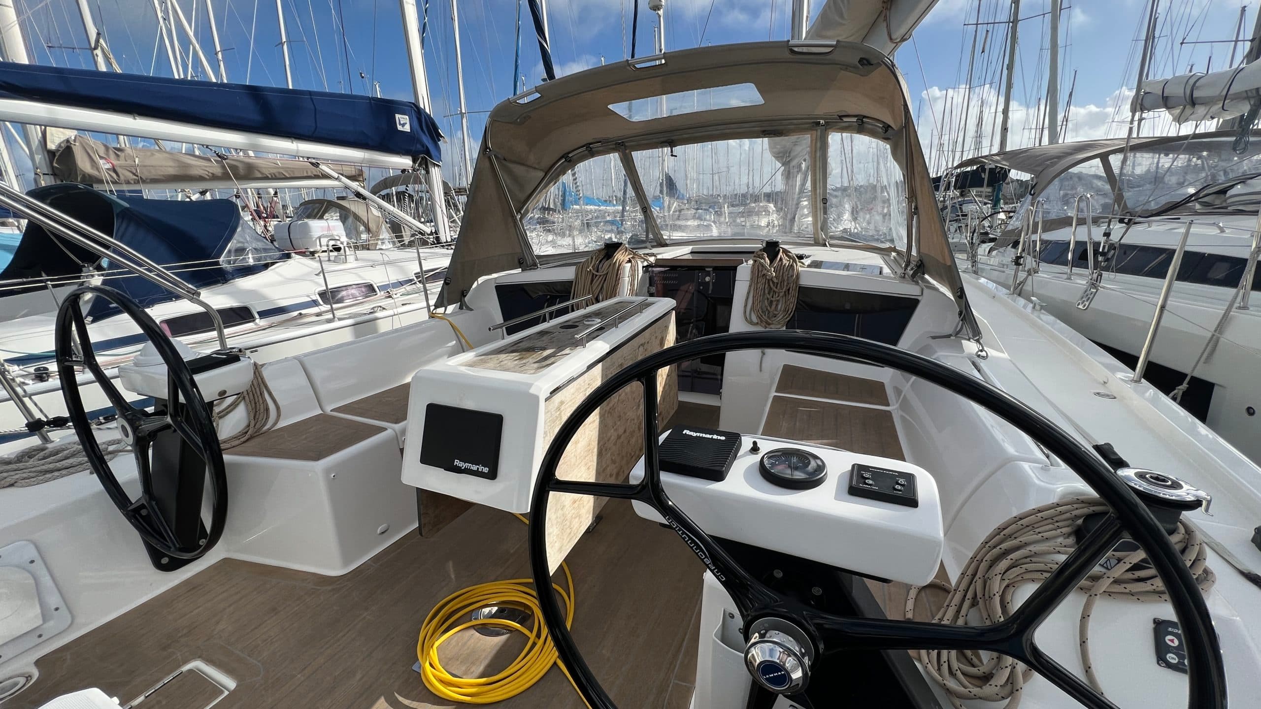 Dufour 390 - photo 5