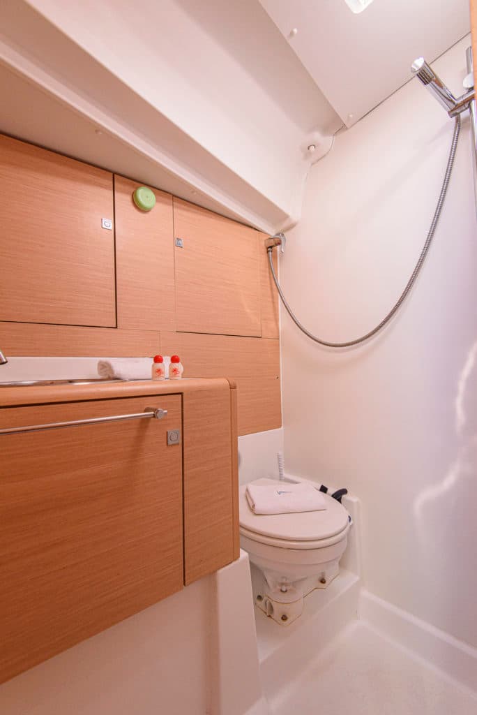 Sun Odyssey 449 - photo 4