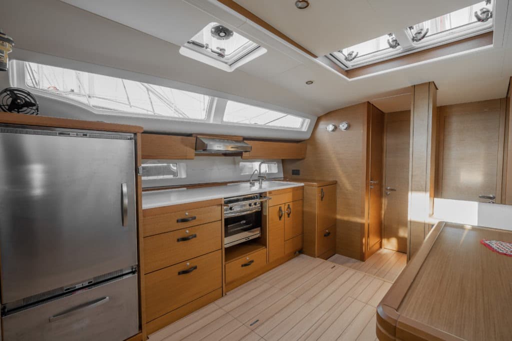 Jeanneau 54 - photo 12