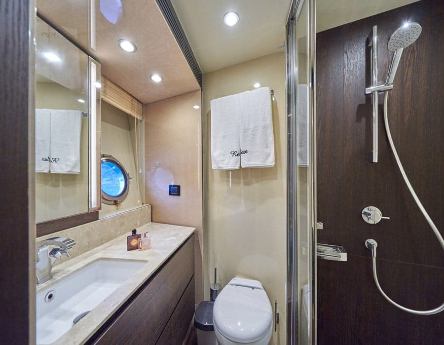 Azimut 72 - photo 13