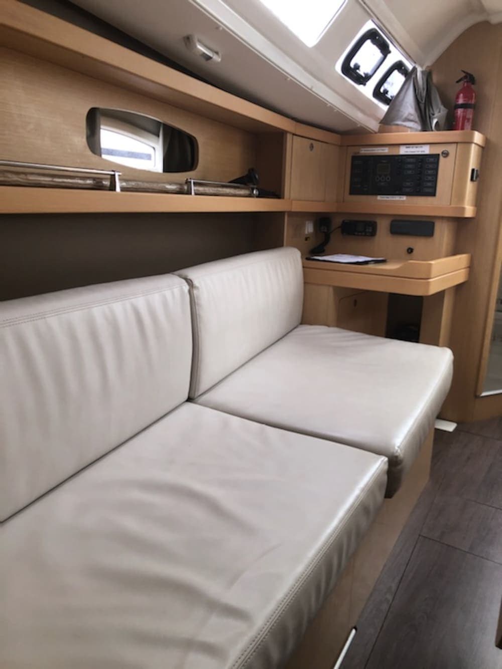 Oceanis 31 - photo 4