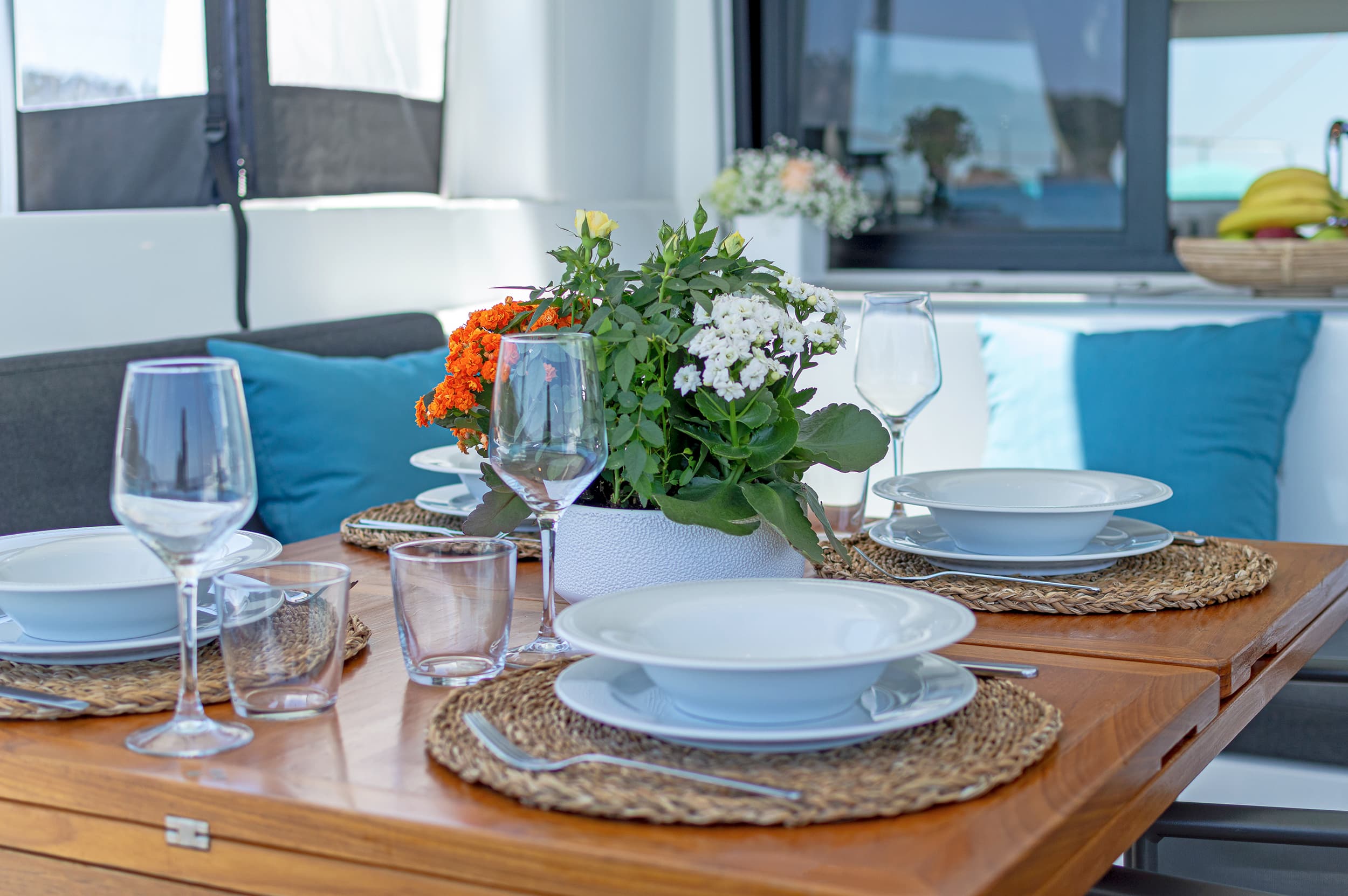 Lagoon 46  - photo 25