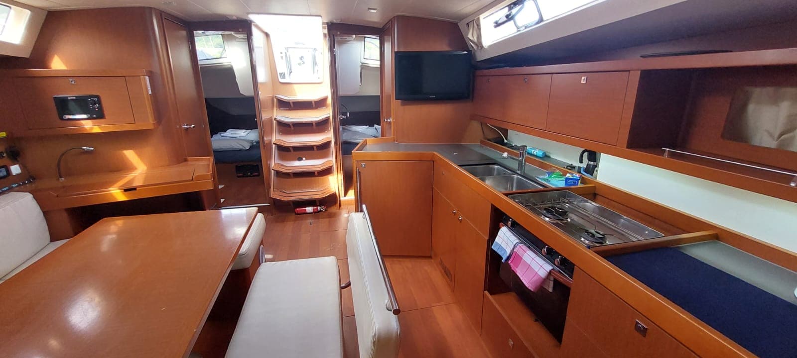 Oceanis 45 - photo 13