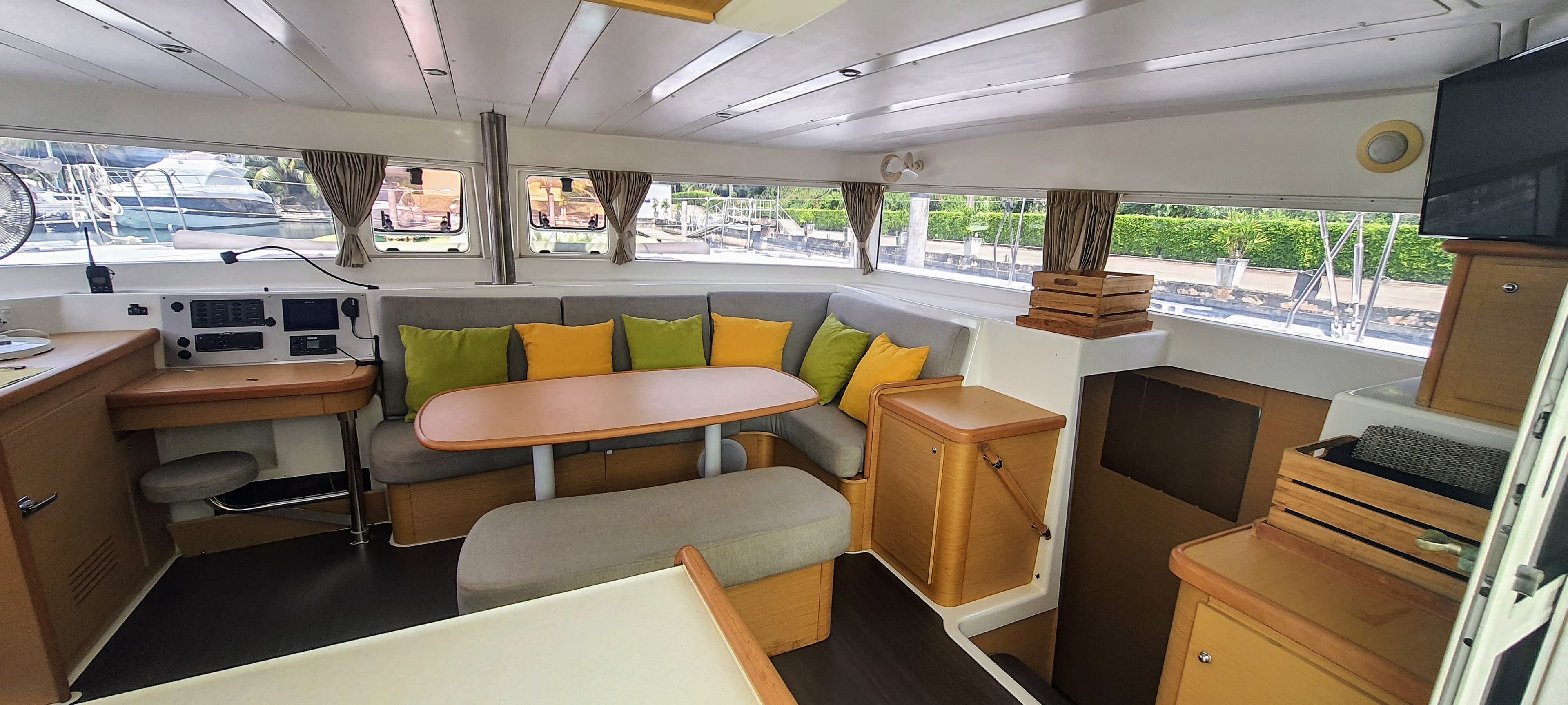 Lagoon 420 - photo 16