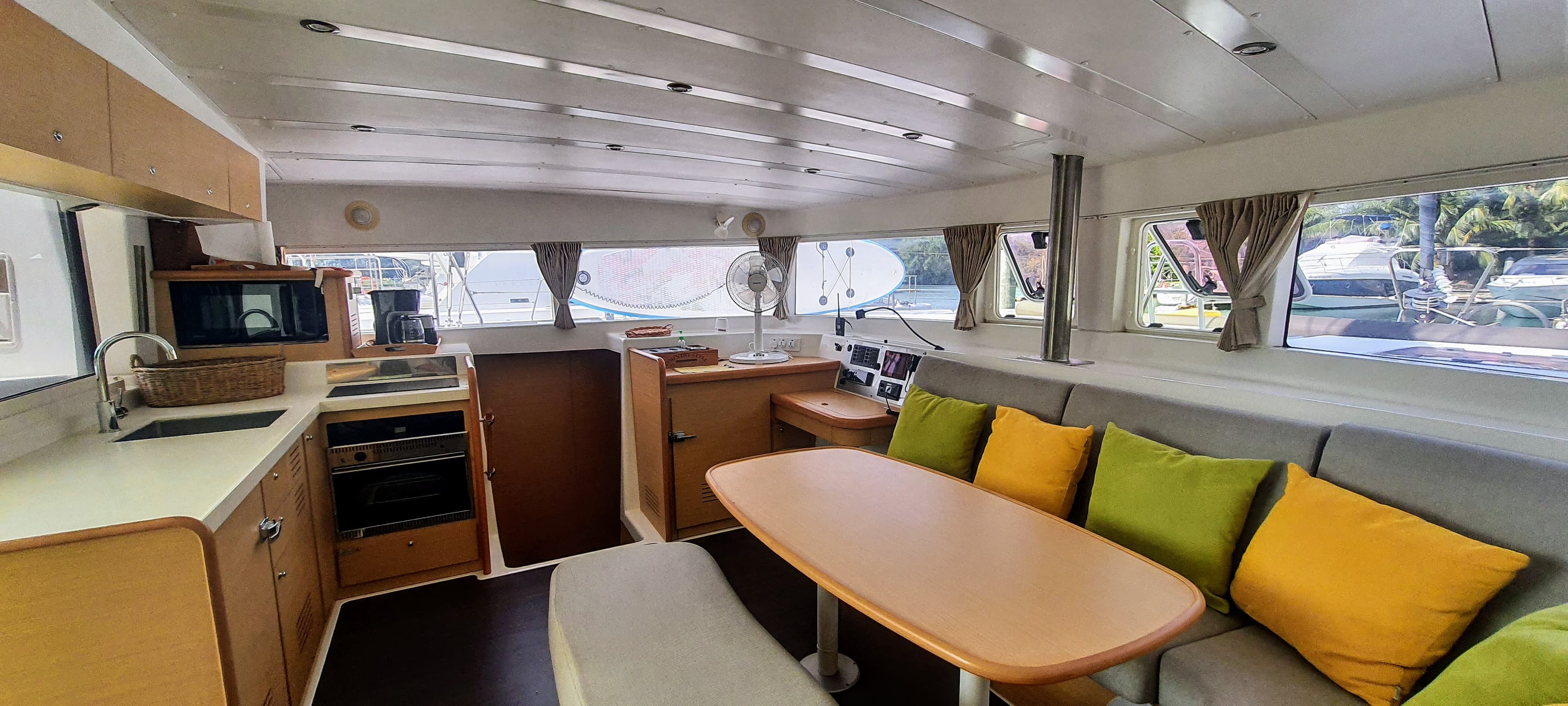 Lagoon 420 - photo 15