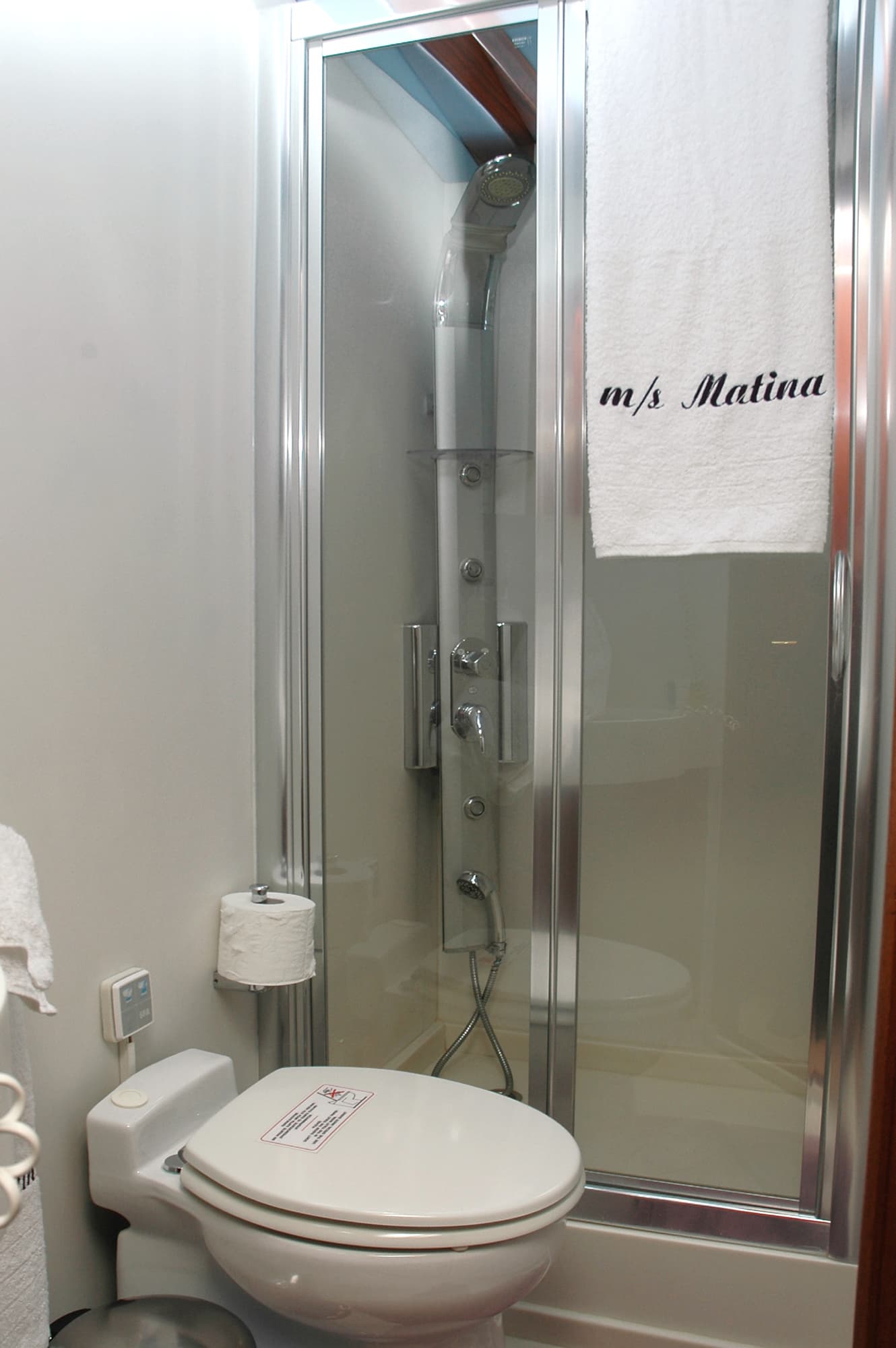 Motor sailer - photo 32