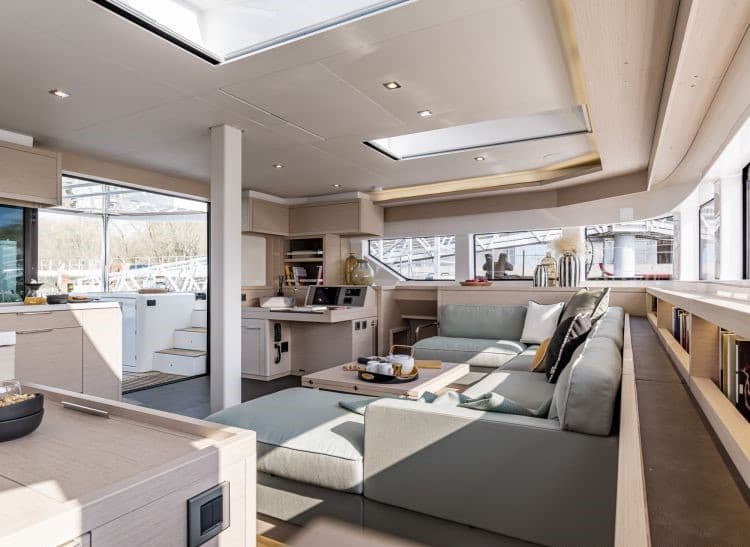 Lagoon 55 - photo 11