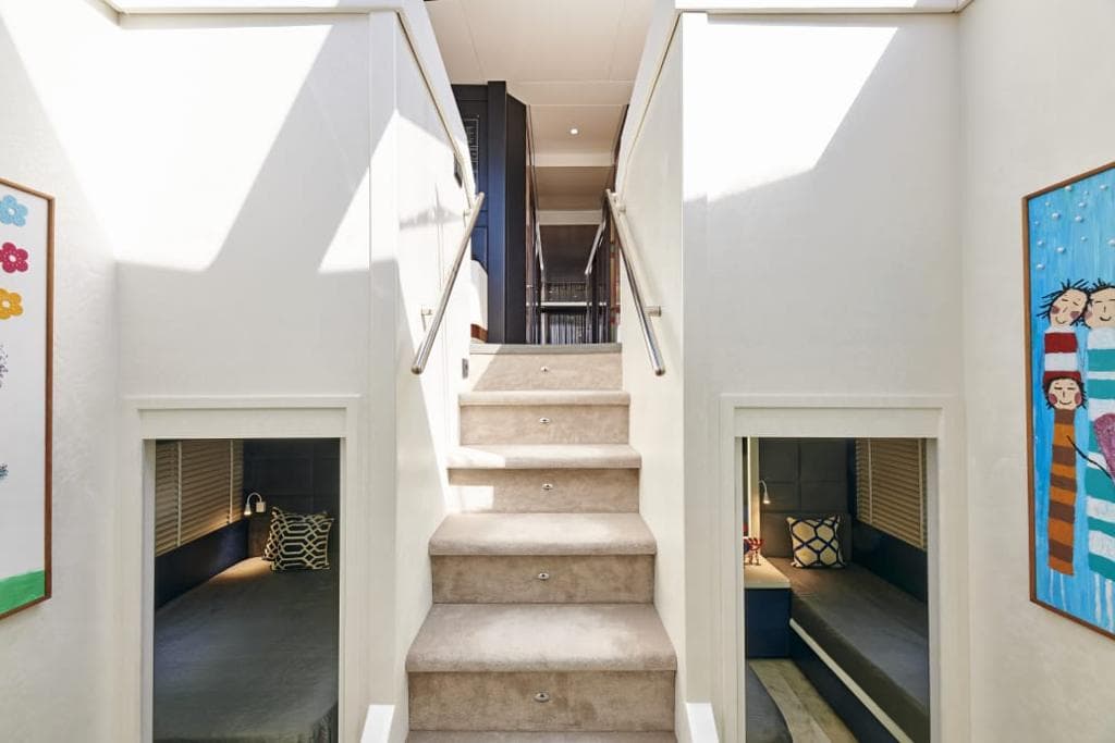 Azimut 85F - photo 36