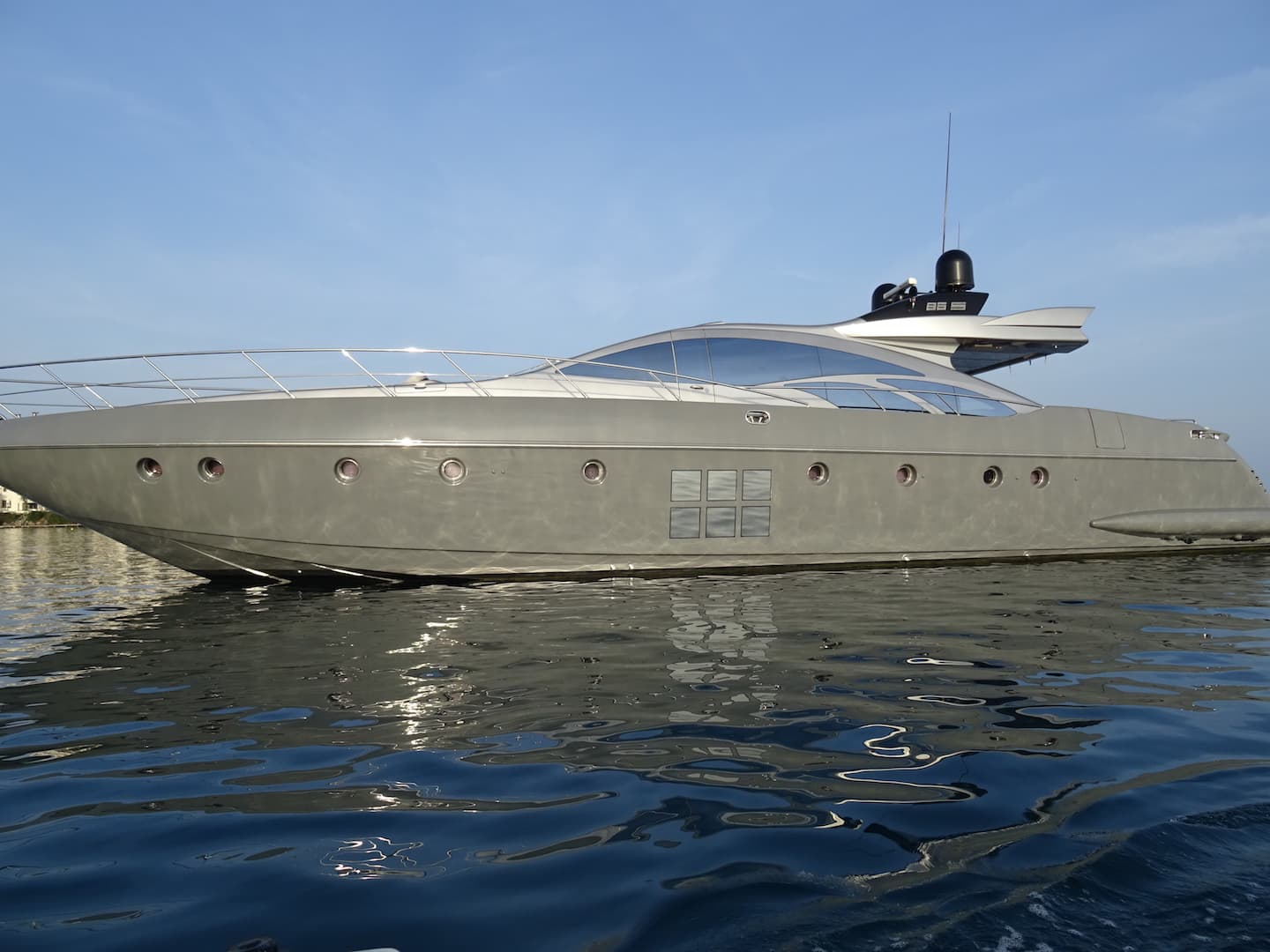 Azimut 86 - photo 11