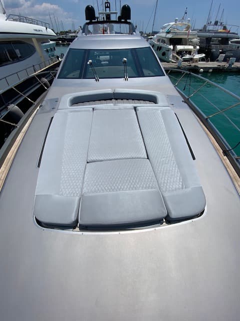 Azimut 86 - photo 16