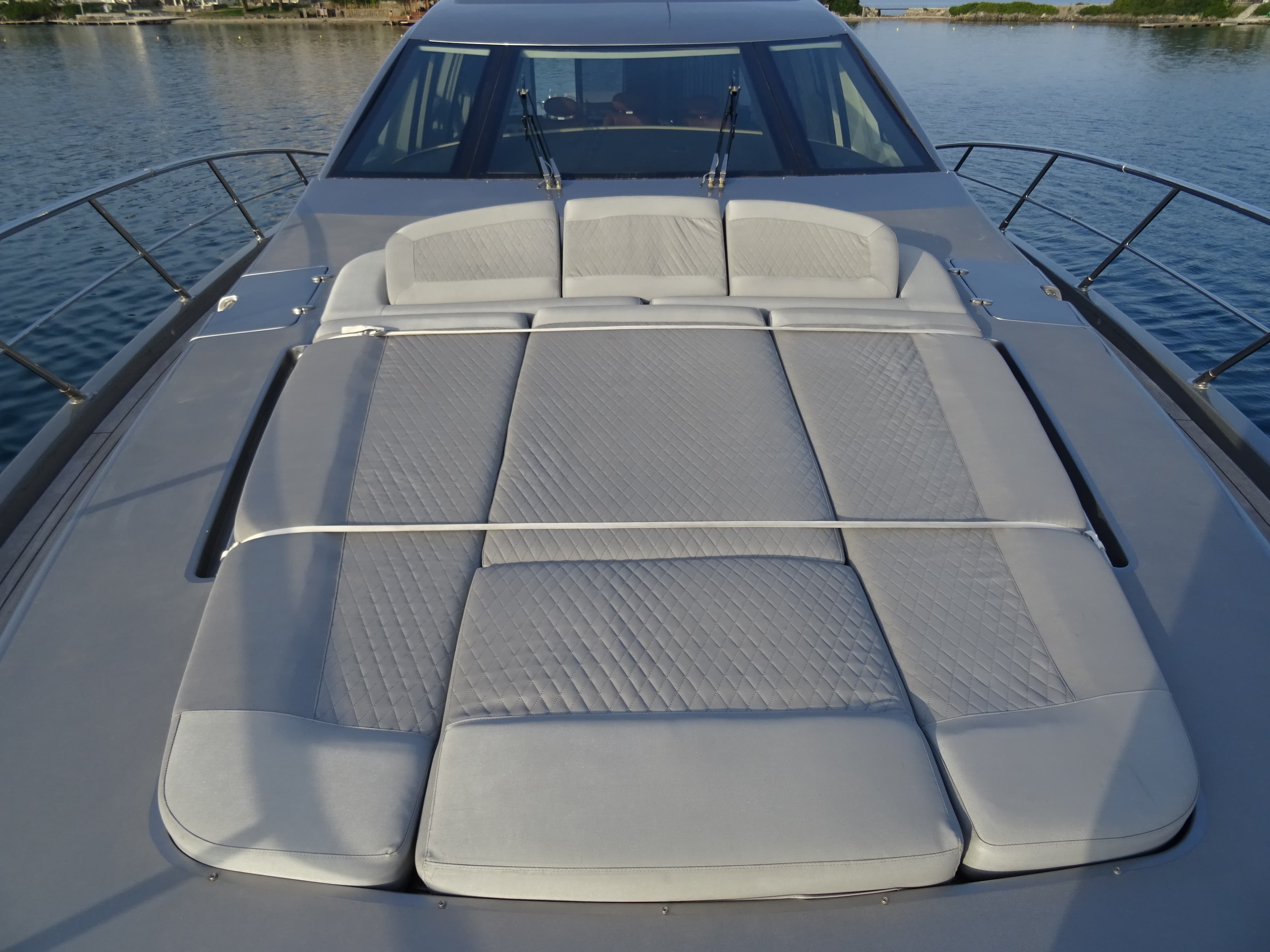 Azimut 86 - photo 27