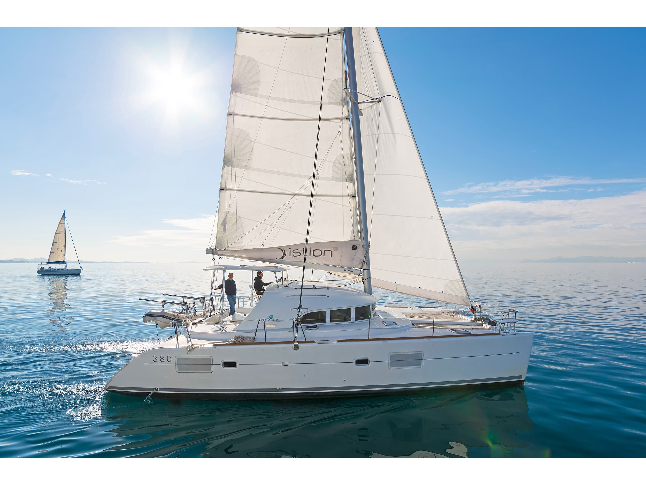 Lagoon 380 S2 - photo