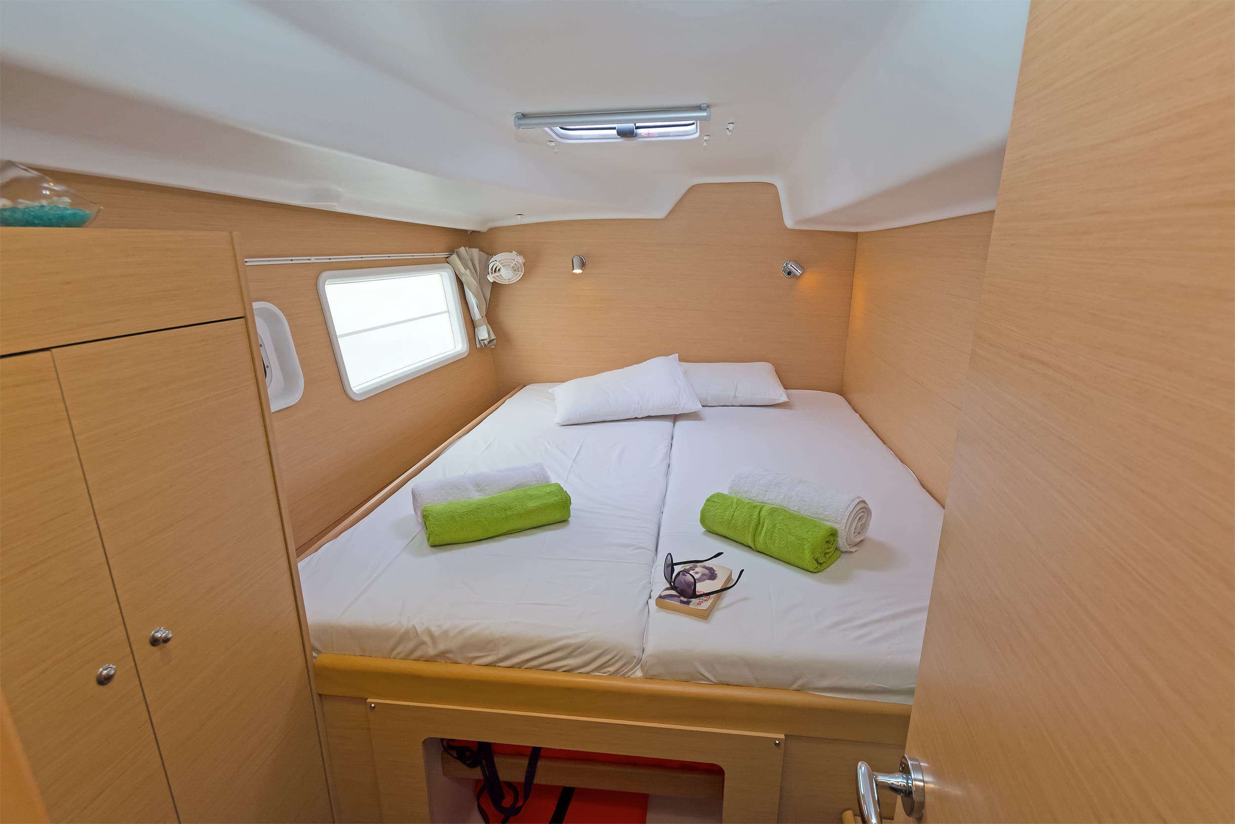 Lagoon 380 S2 - photo 5