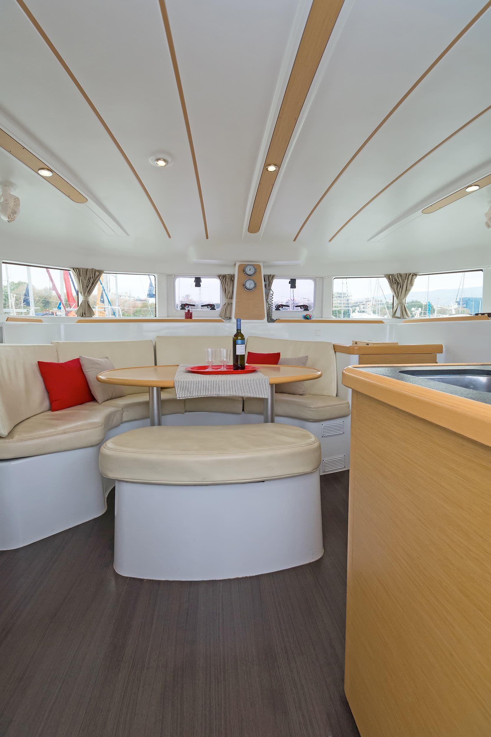 Lagoon 380 S2 - photo 26