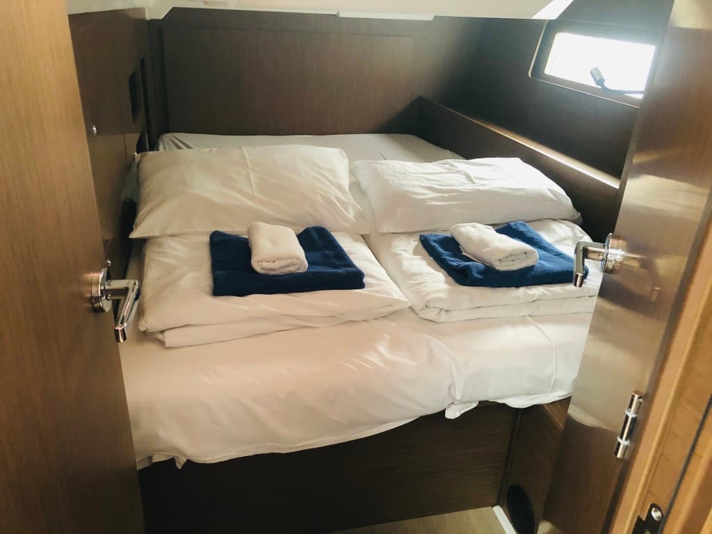 Oceanis 46.1 - photo 21