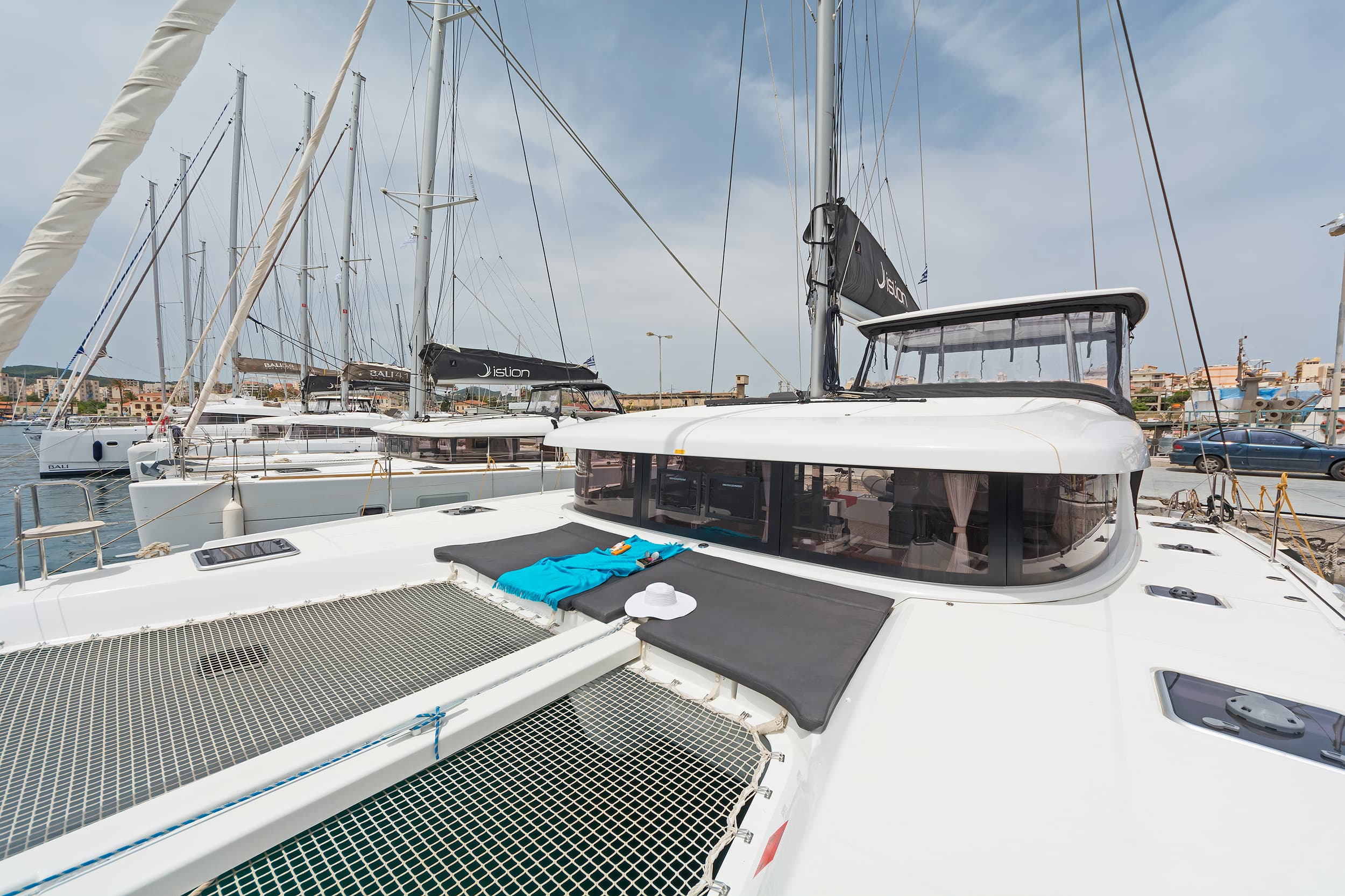 Lagoon 42 - photo 32