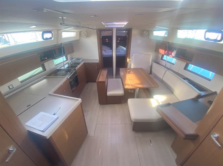 Oceanis 46.1 - photo 7