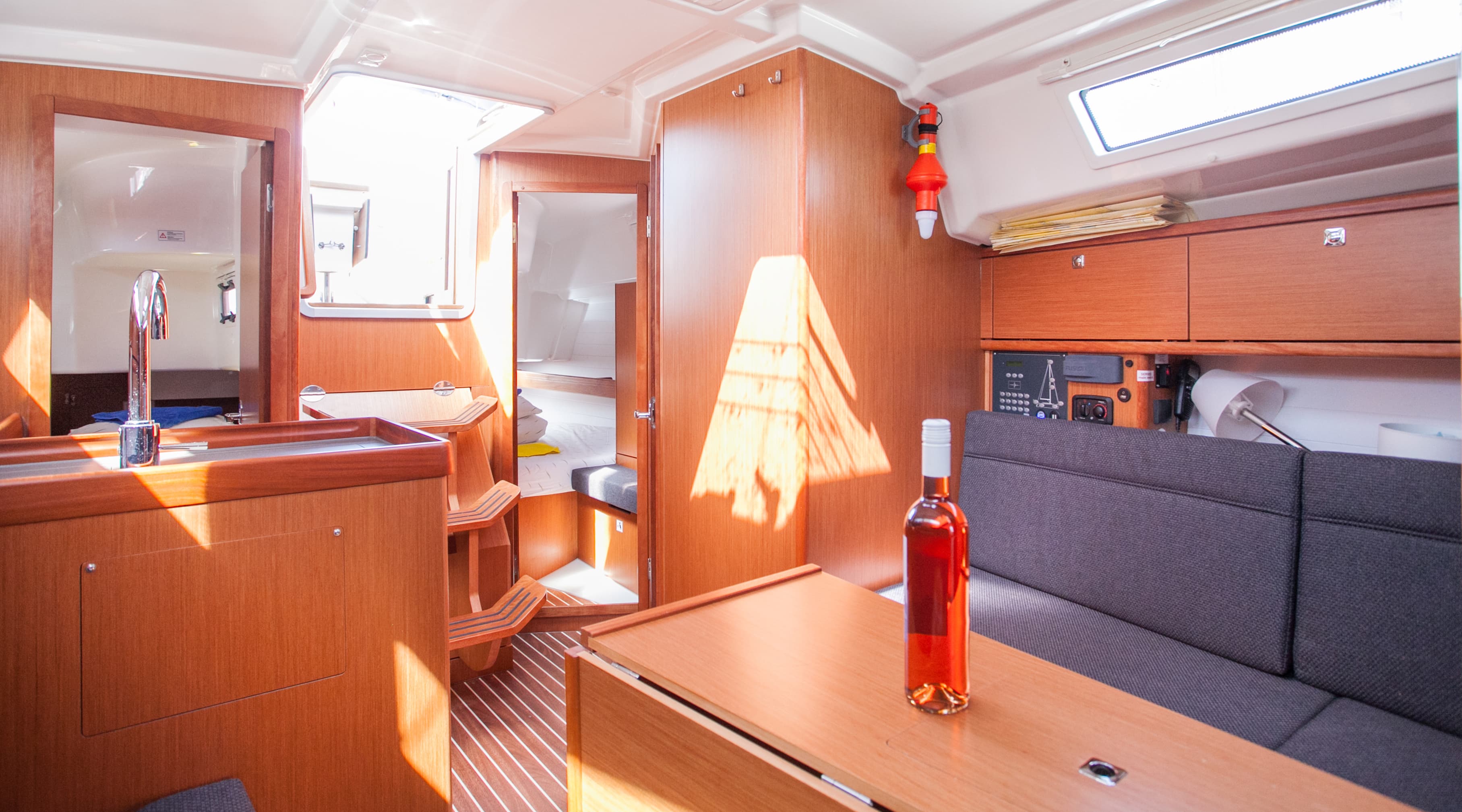 Bavaria Cruiser 34 - photo 10