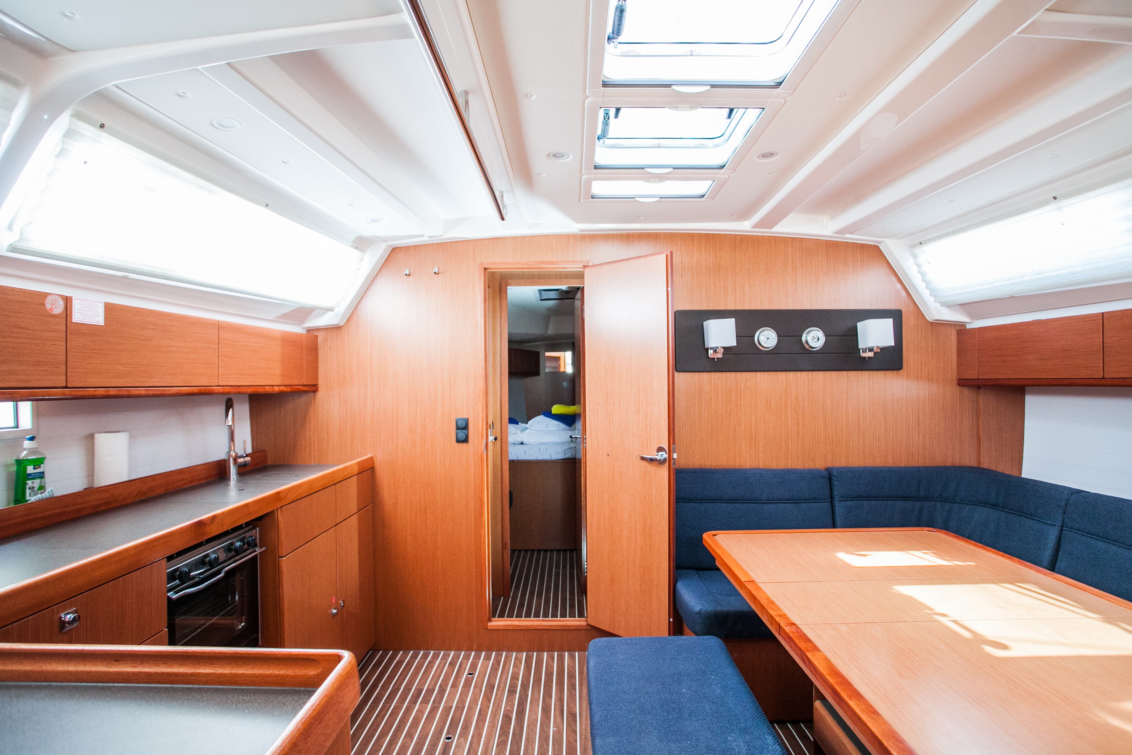 Bavaria Cruiser 46 - photo 7