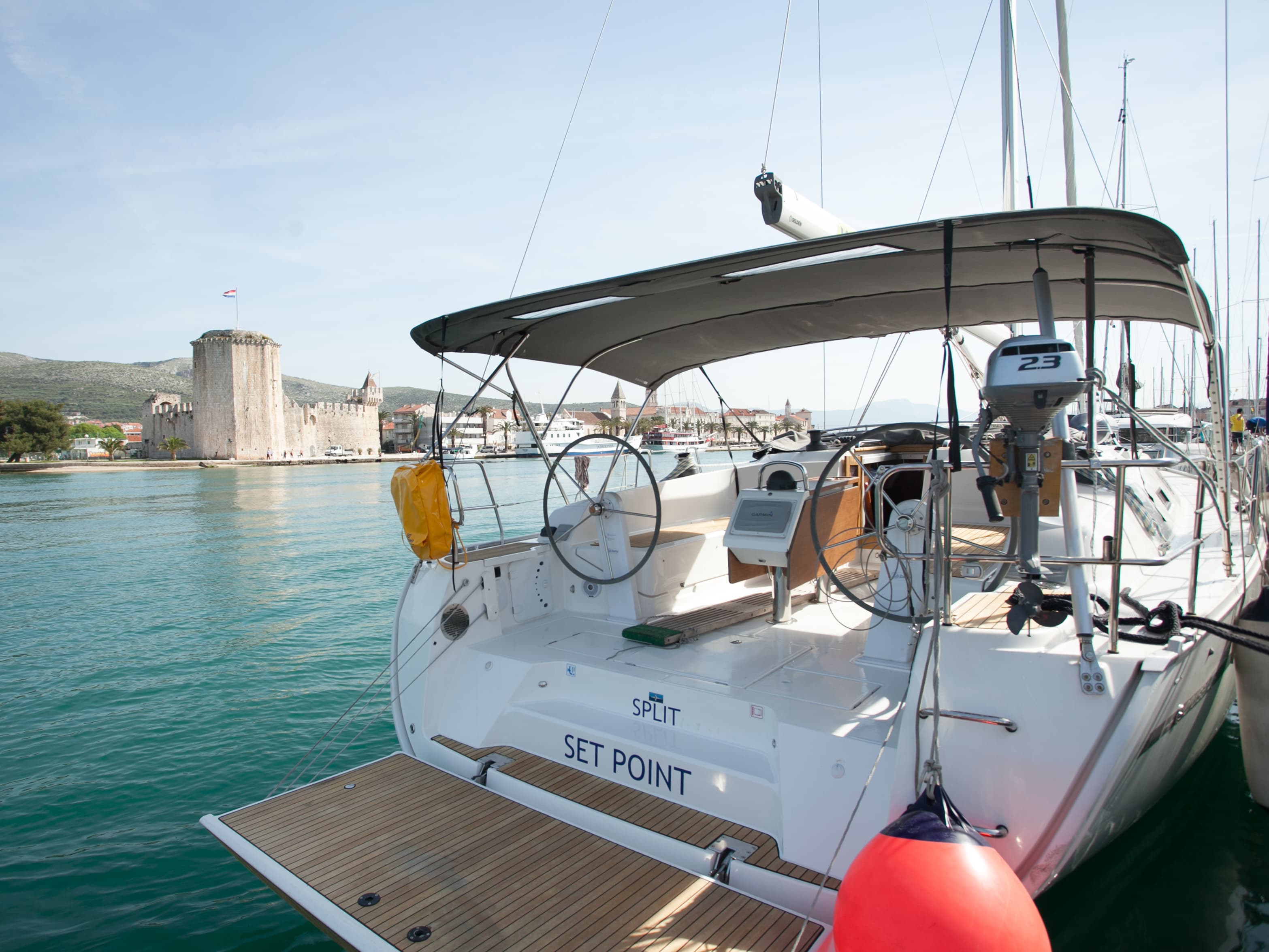 Bavaria Cruiser 46 - photo