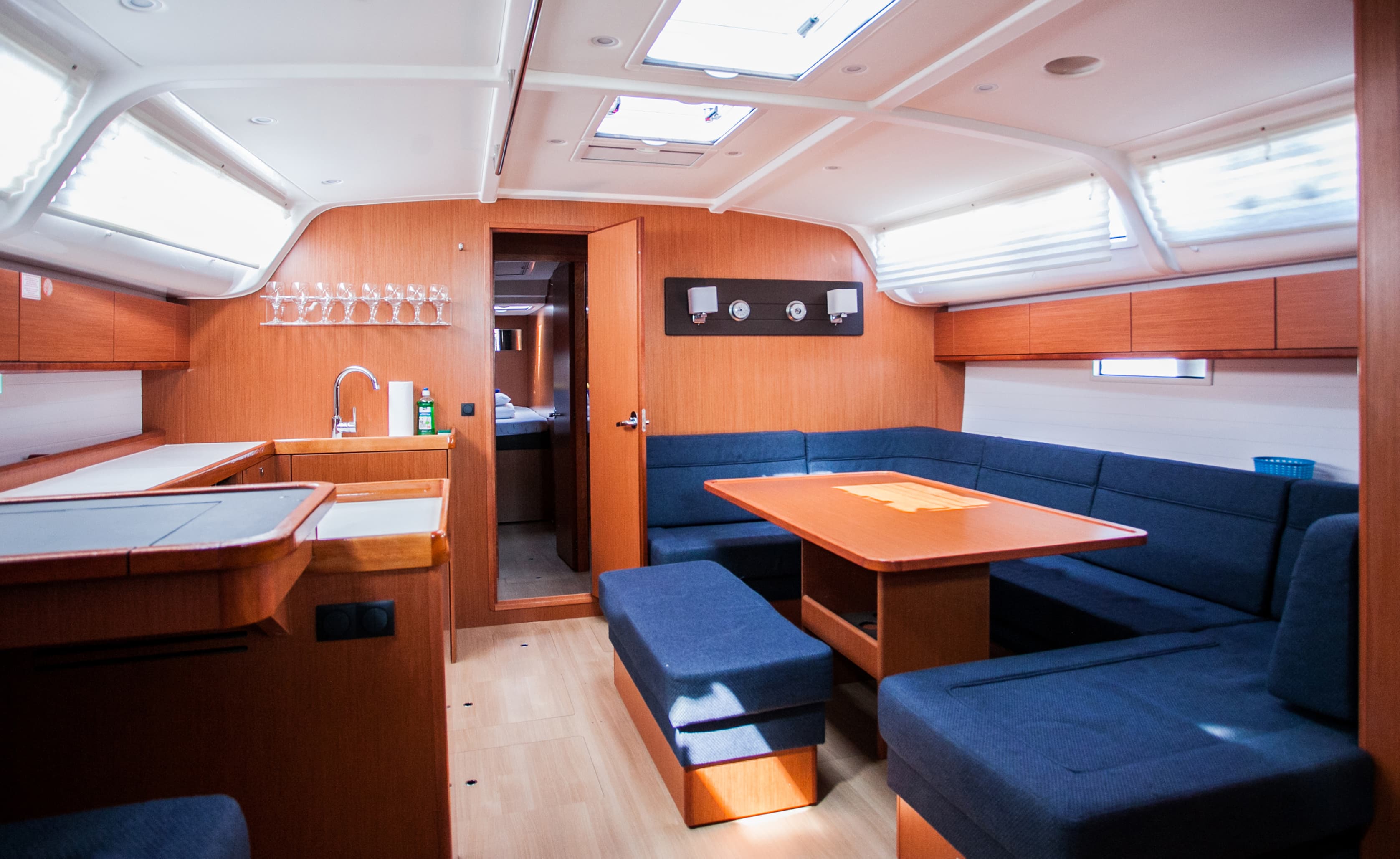Bavaria Cruiser 51 - photo 9