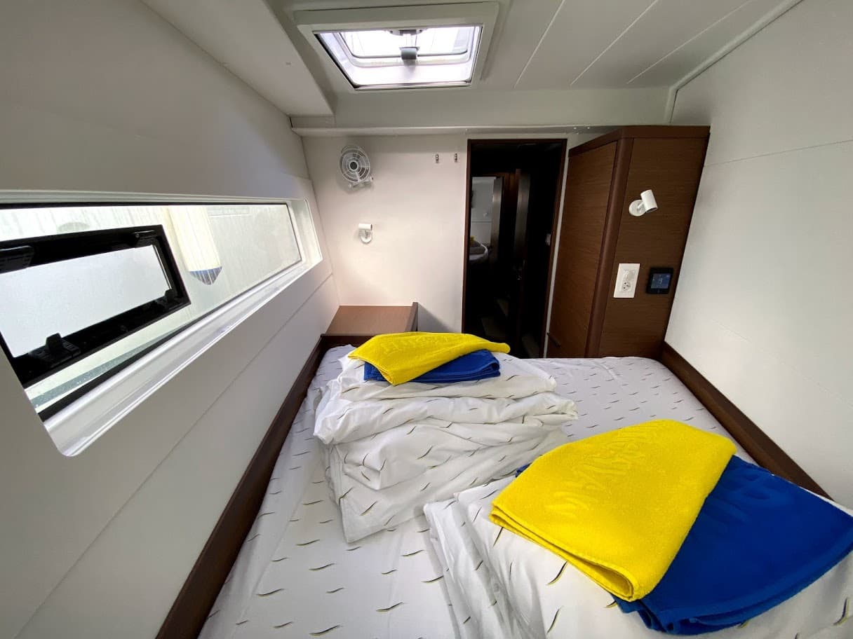 Lagoon 40 - photo 10