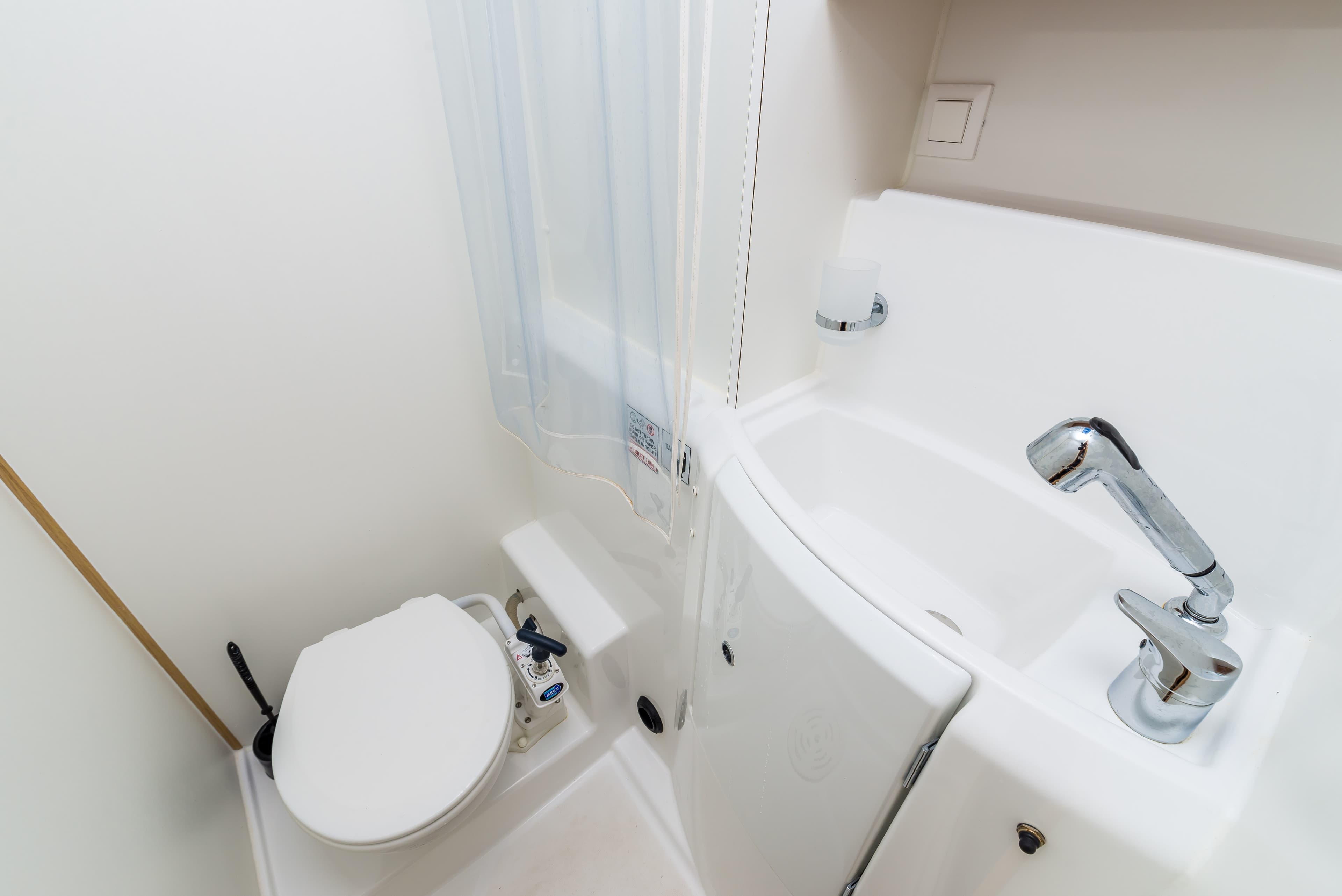 Lagoon 400 S2 - photo 7