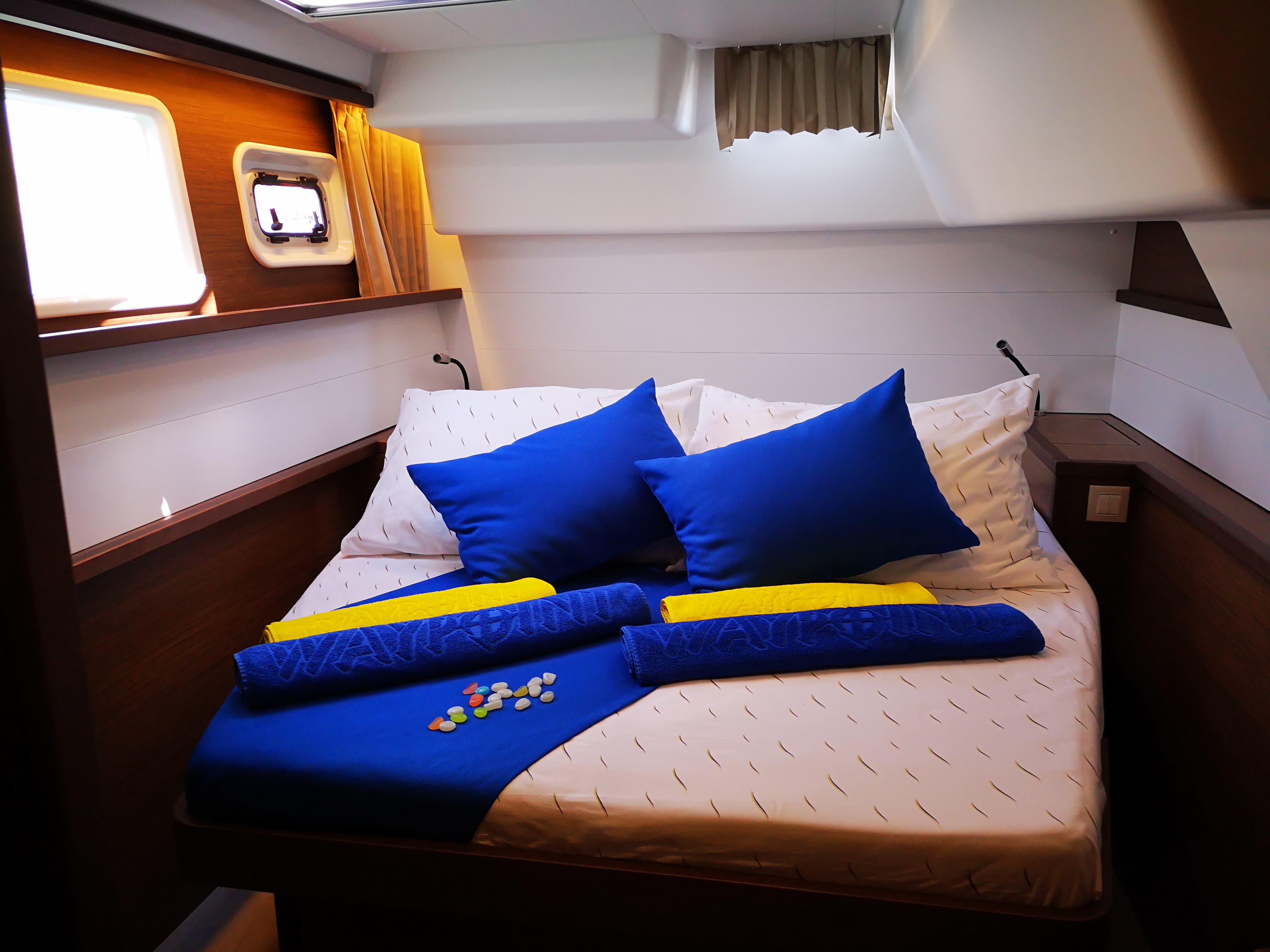 Lagoon 450 Fly - photo 9