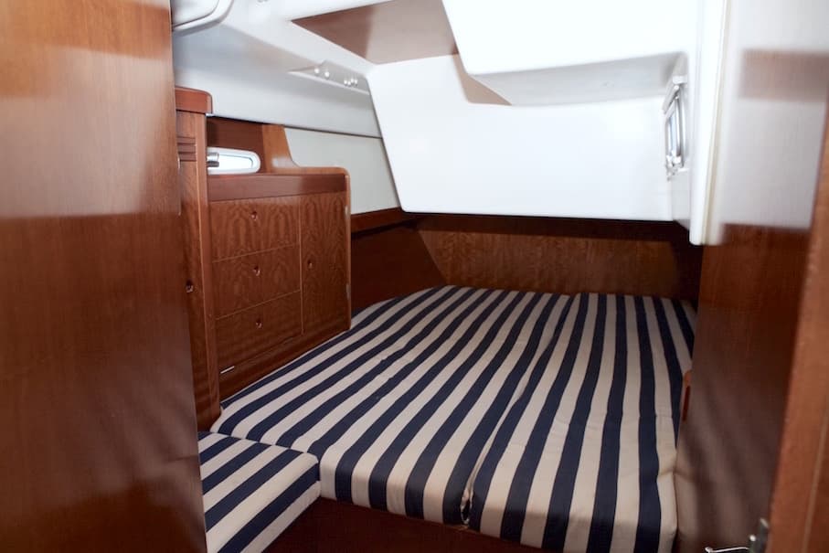 First 47.7 - photo 4